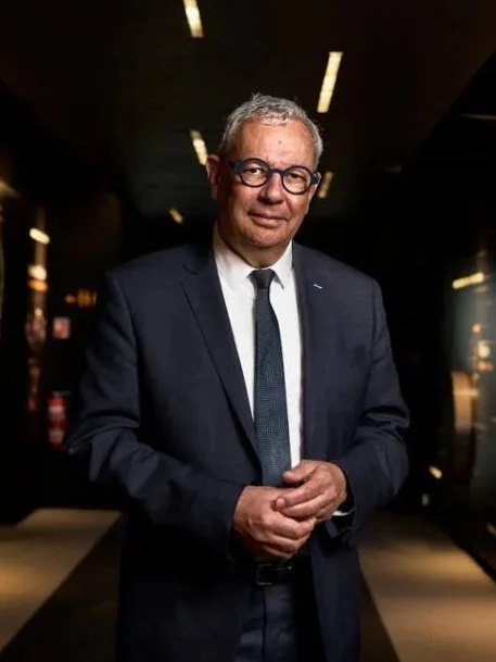   

  
Corporate, portraits & événementiel
 


  Corporate, communication, événements, portraits d’équipes 

 Lire l’article →  -- 

 