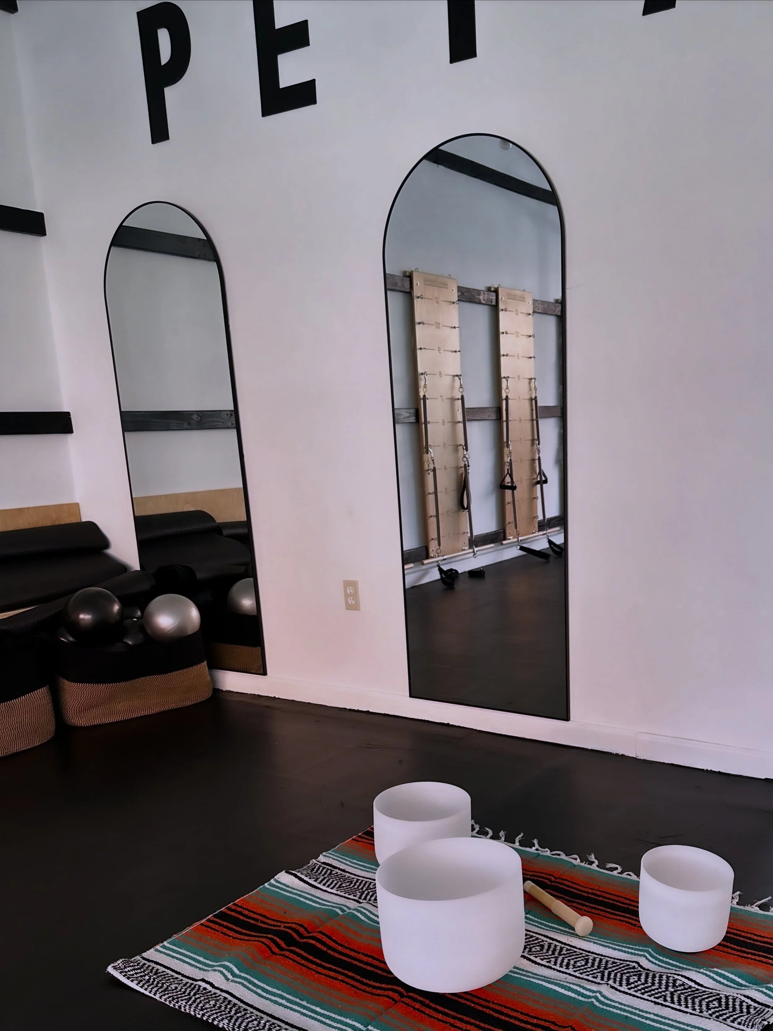 Join Aila for a relaxing Sound Bath Yoga Experience designed to help you reset, restore, and recharge.

Mondays | 9:00 AM
Tuesdays | 8:00 AM

Allow yourself time to slow down, move mindfully, and experience the calming benefits of a sound bath paired