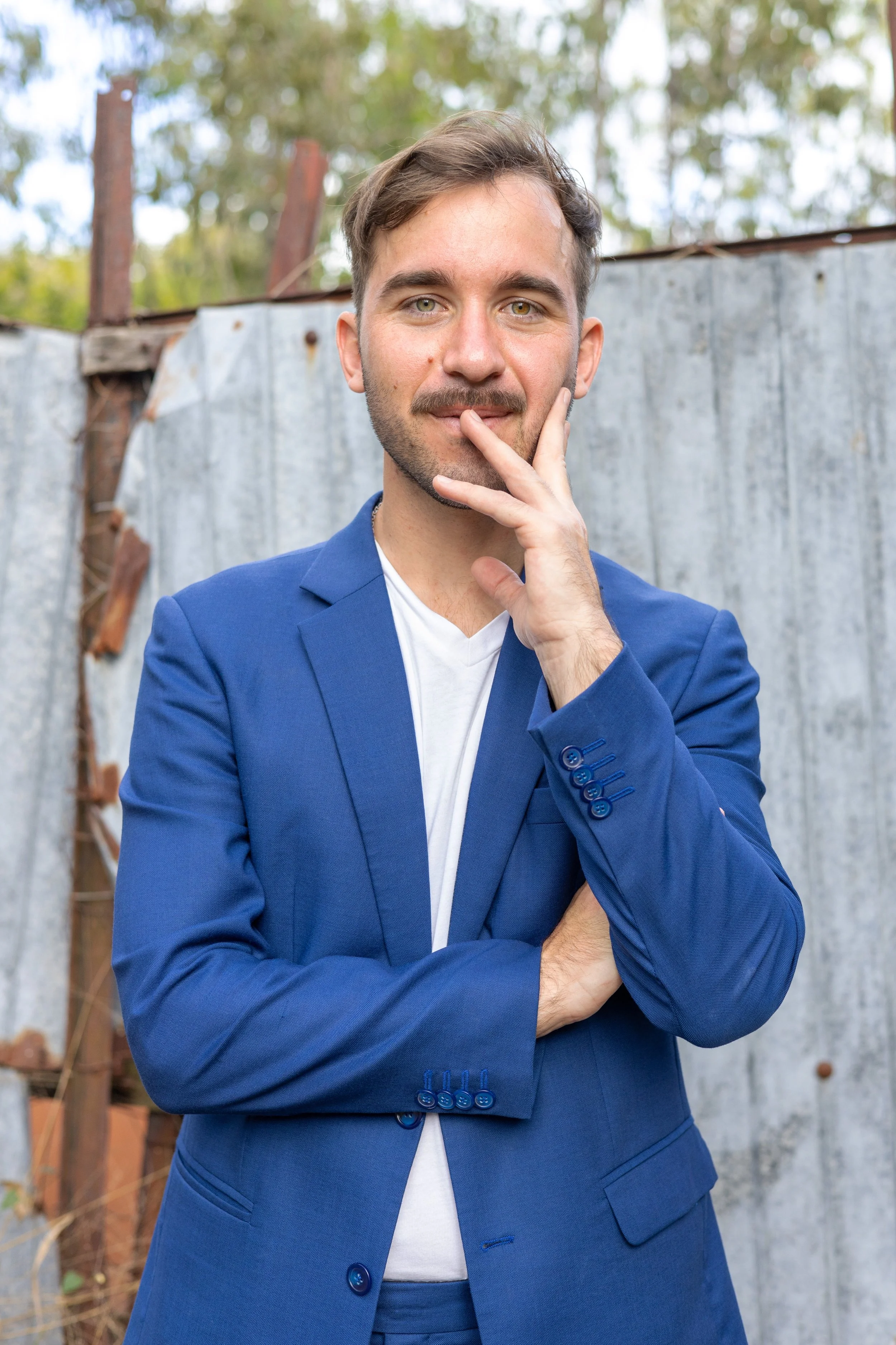 LOUIS 86.jpg