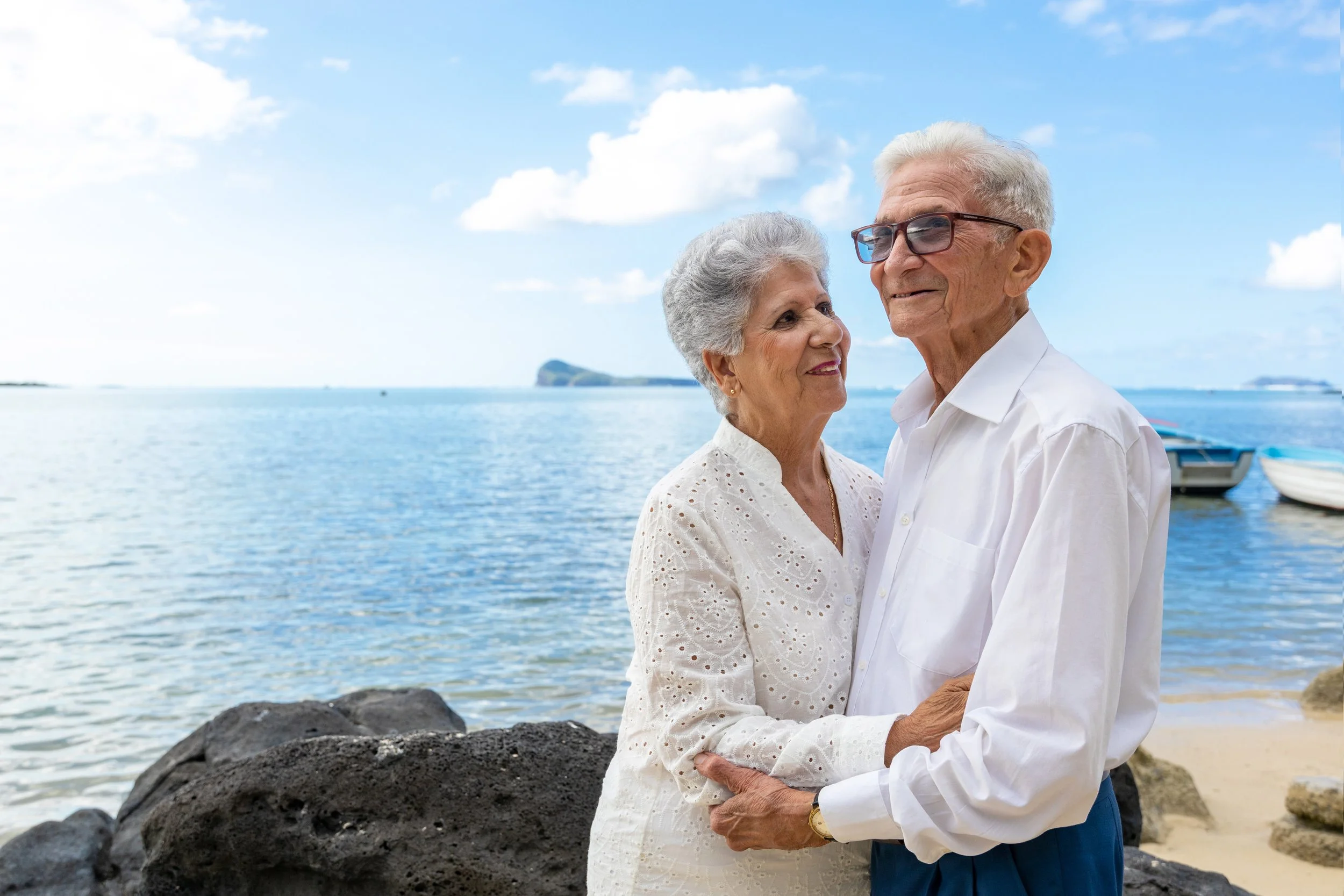 COUPLE 2025-4.jpg