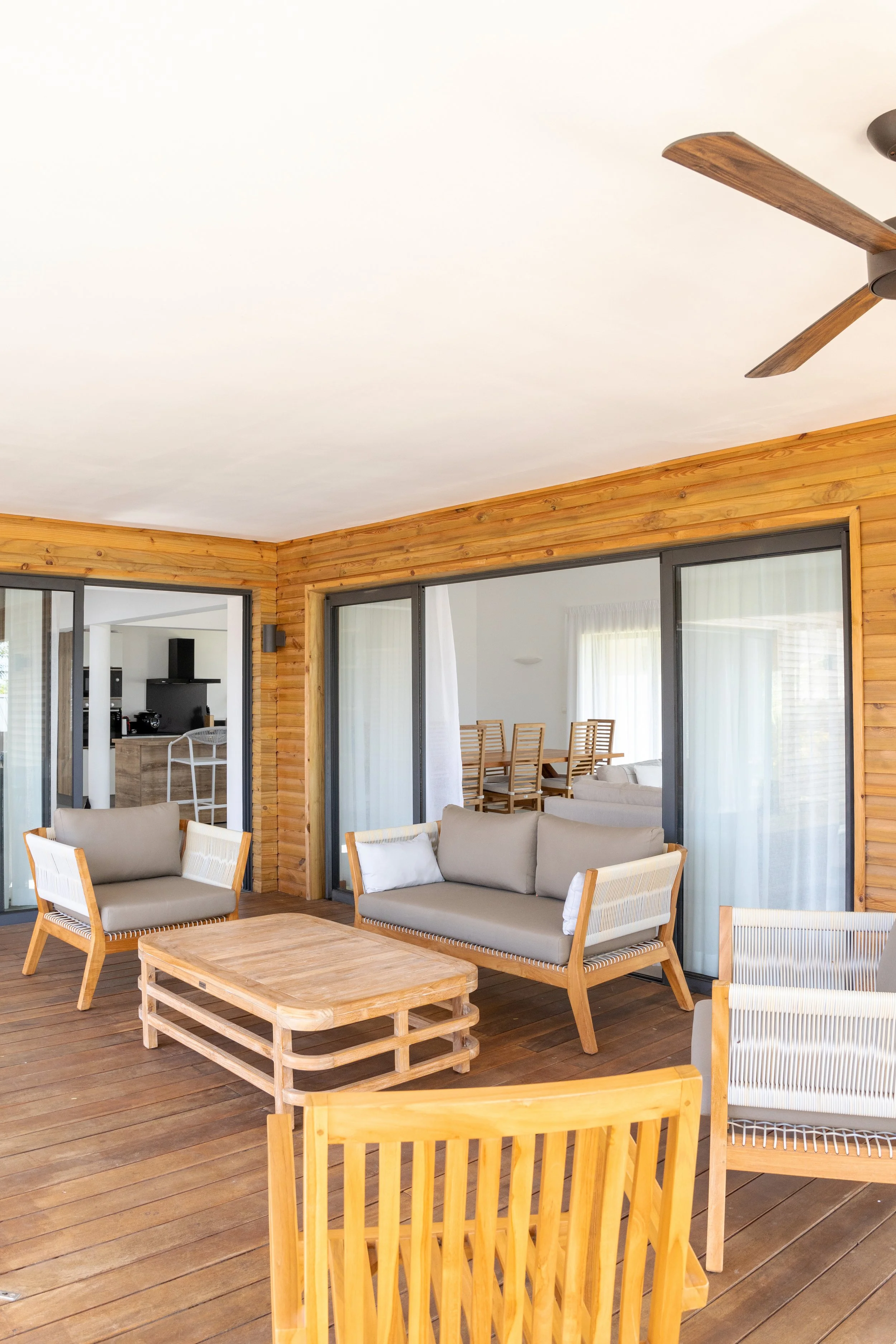BNB PALMYRE HOUSE-30.jpg
