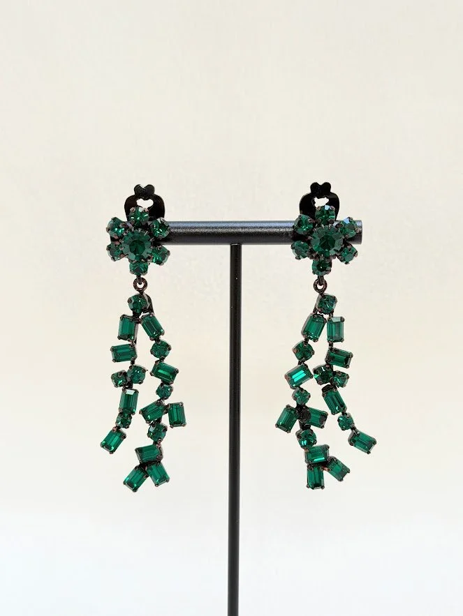 Pricharé Green Crystal Chandelier Earclips