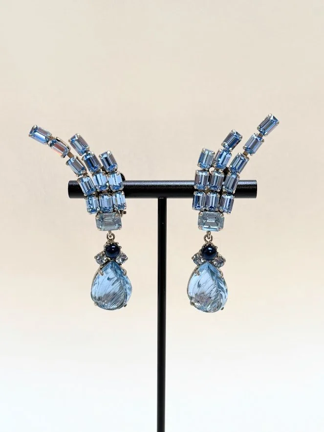 Pricharé Germany Blue Crystal Drop Earclips