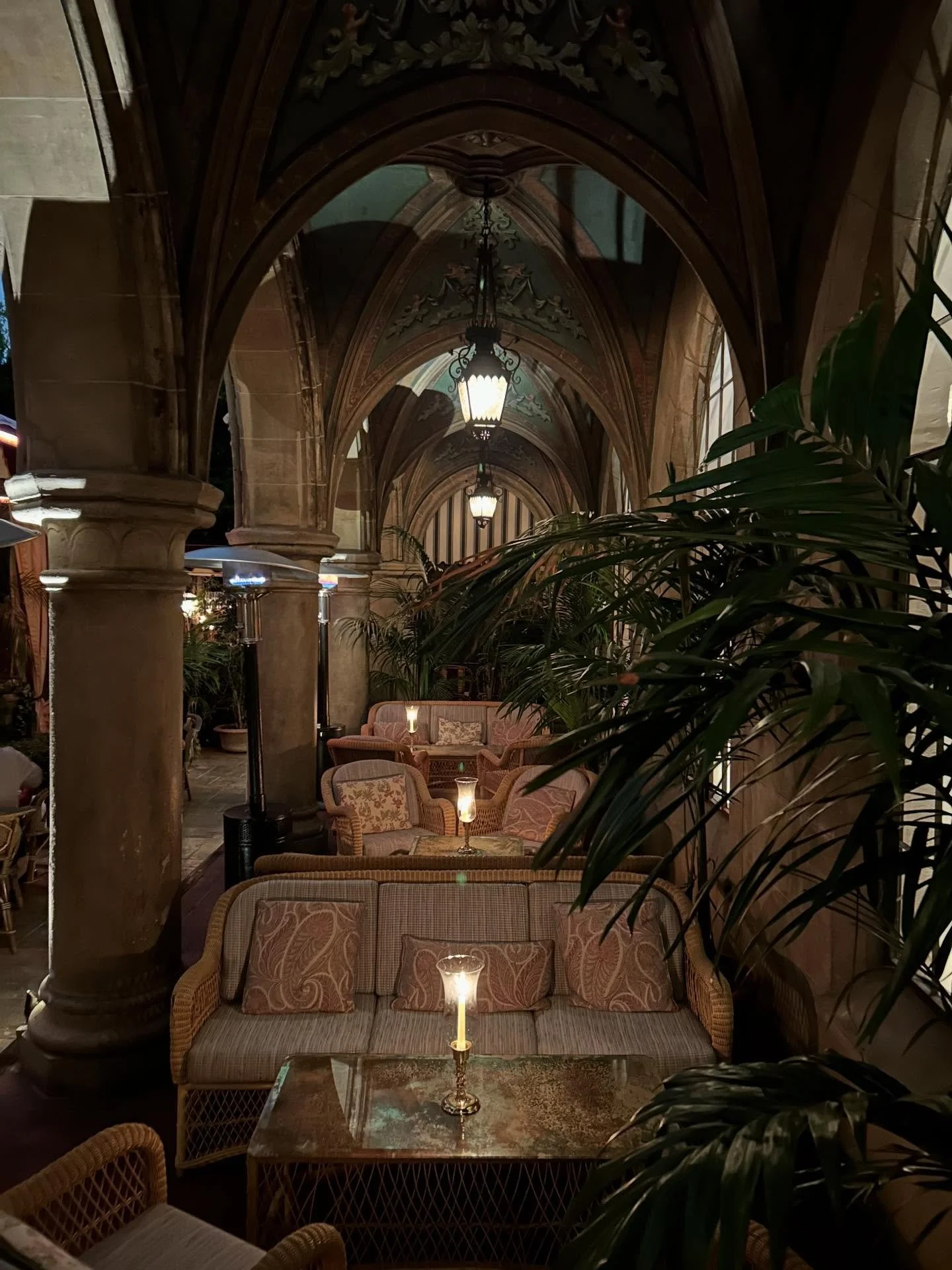 From Los Angeles, two years ago. Still setting the mood for our next setups 🏰