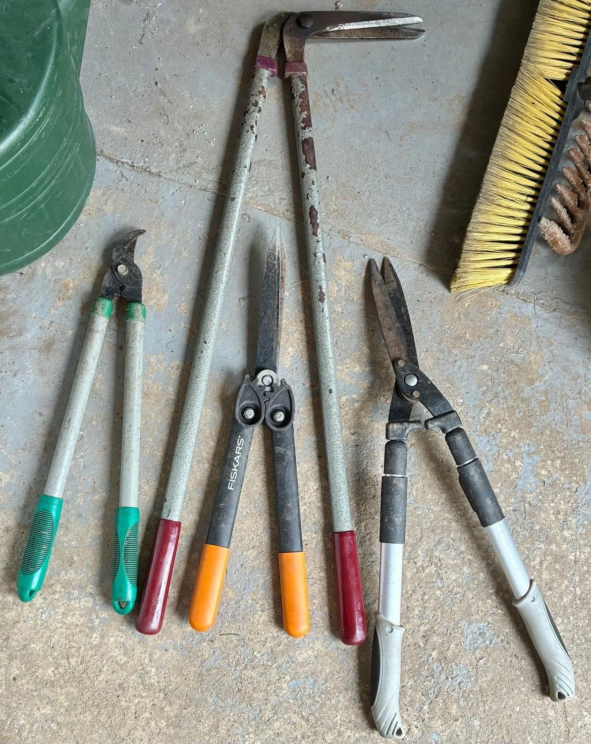Sharpened loppers, sharpened grass edging shears, sharpened hedge trimmers in Offerton, Hazel Grove