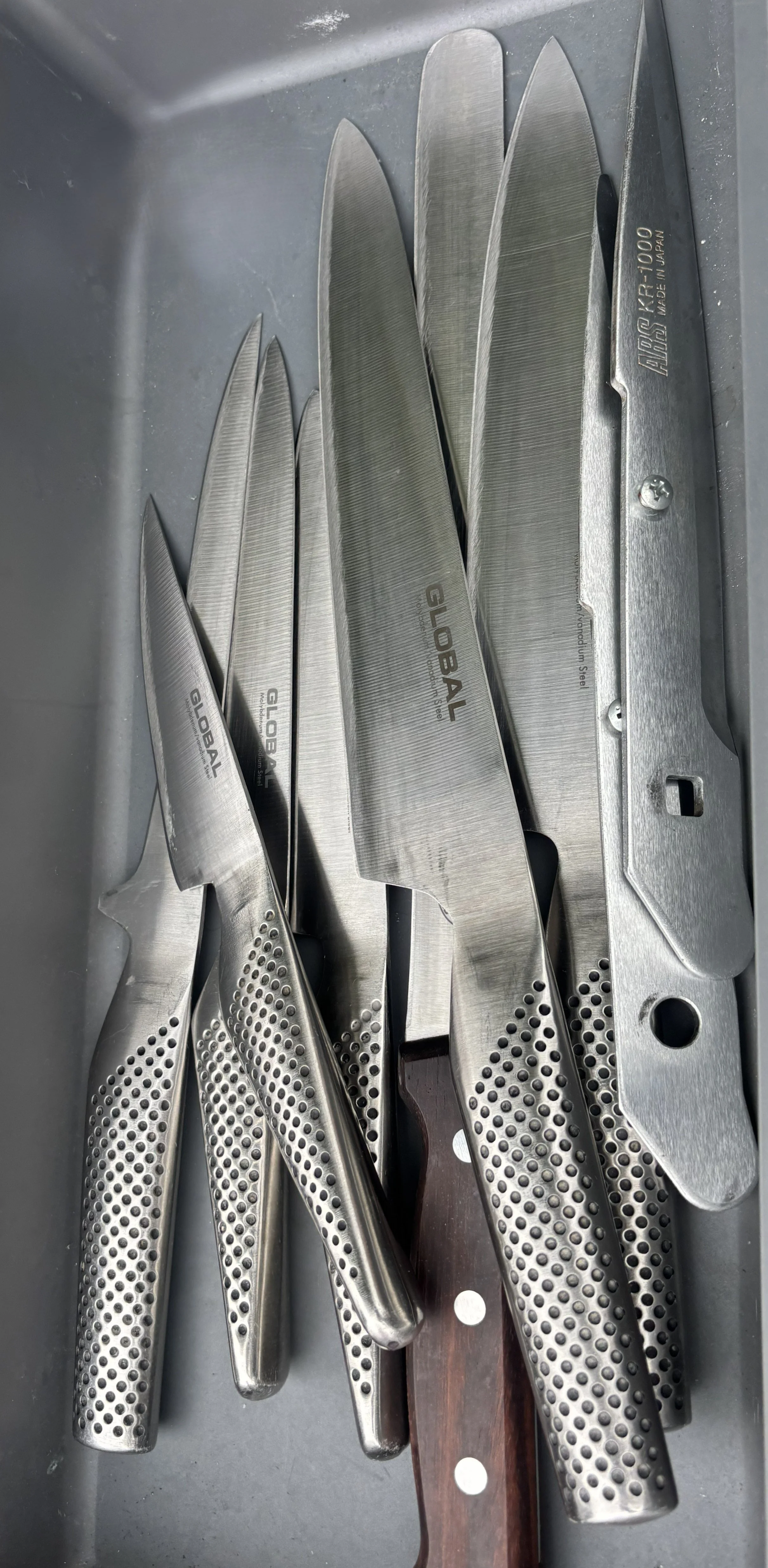Sharpened Kitchen Knives Northwich, Kitchen knife sharpening Northwich, Knife sharpening service Northwich, 