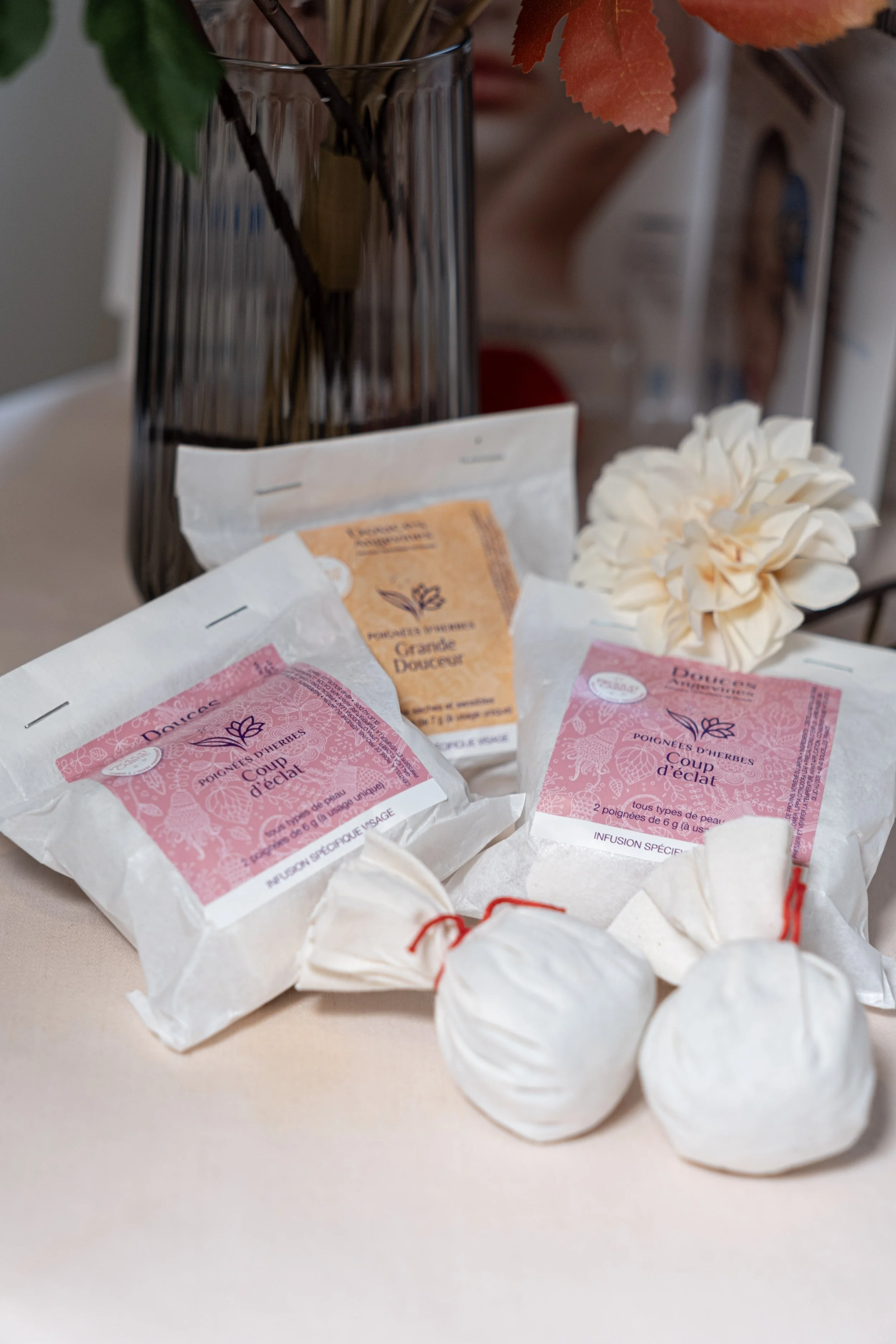 9-Herbal Relaxing Massage-Douces Angevines