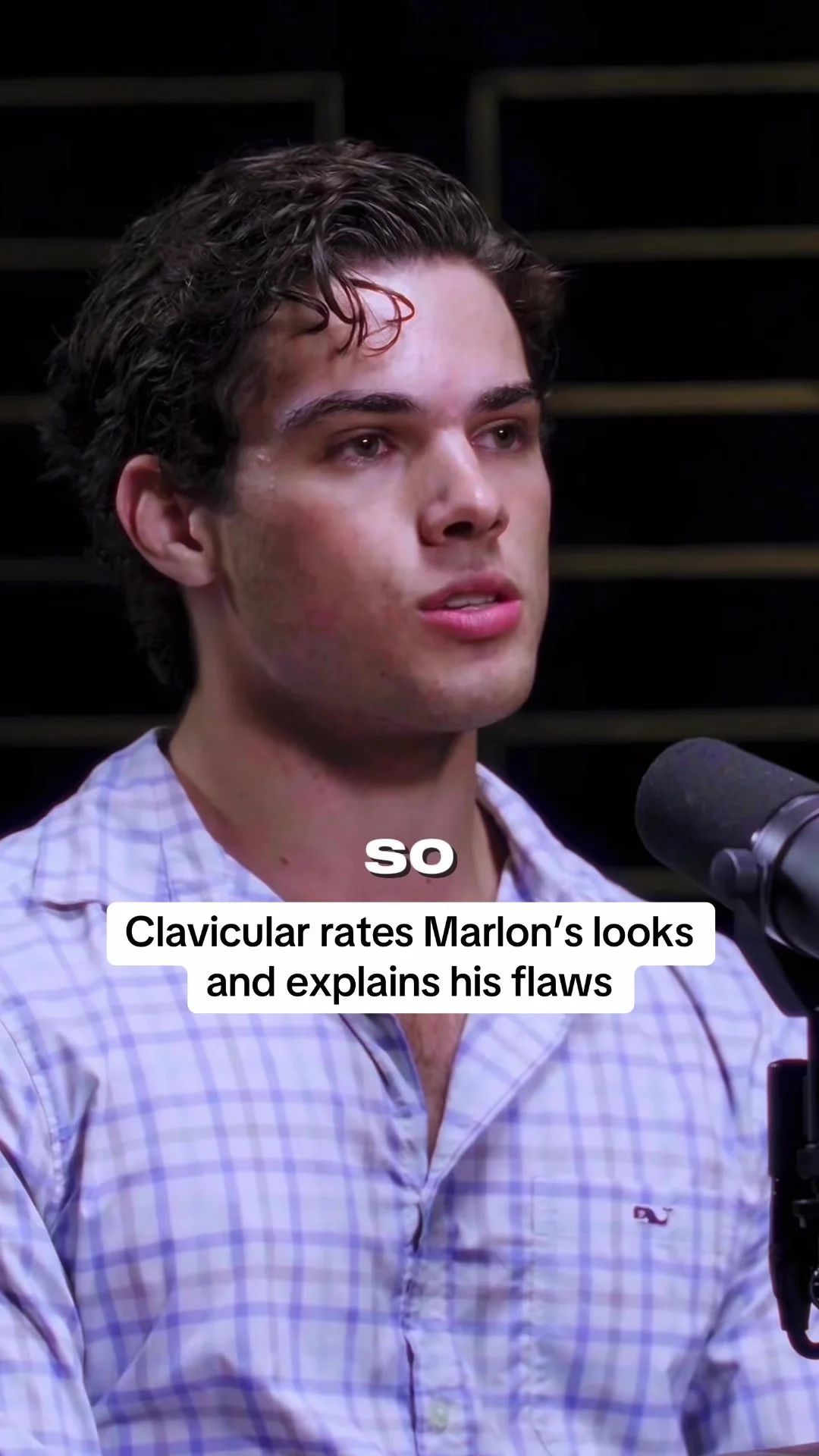 Der TikToker "Clavicular" in einem Podcast mit der Überschrift "Clavicular" rates Marlon's looks and explaines his flaws".