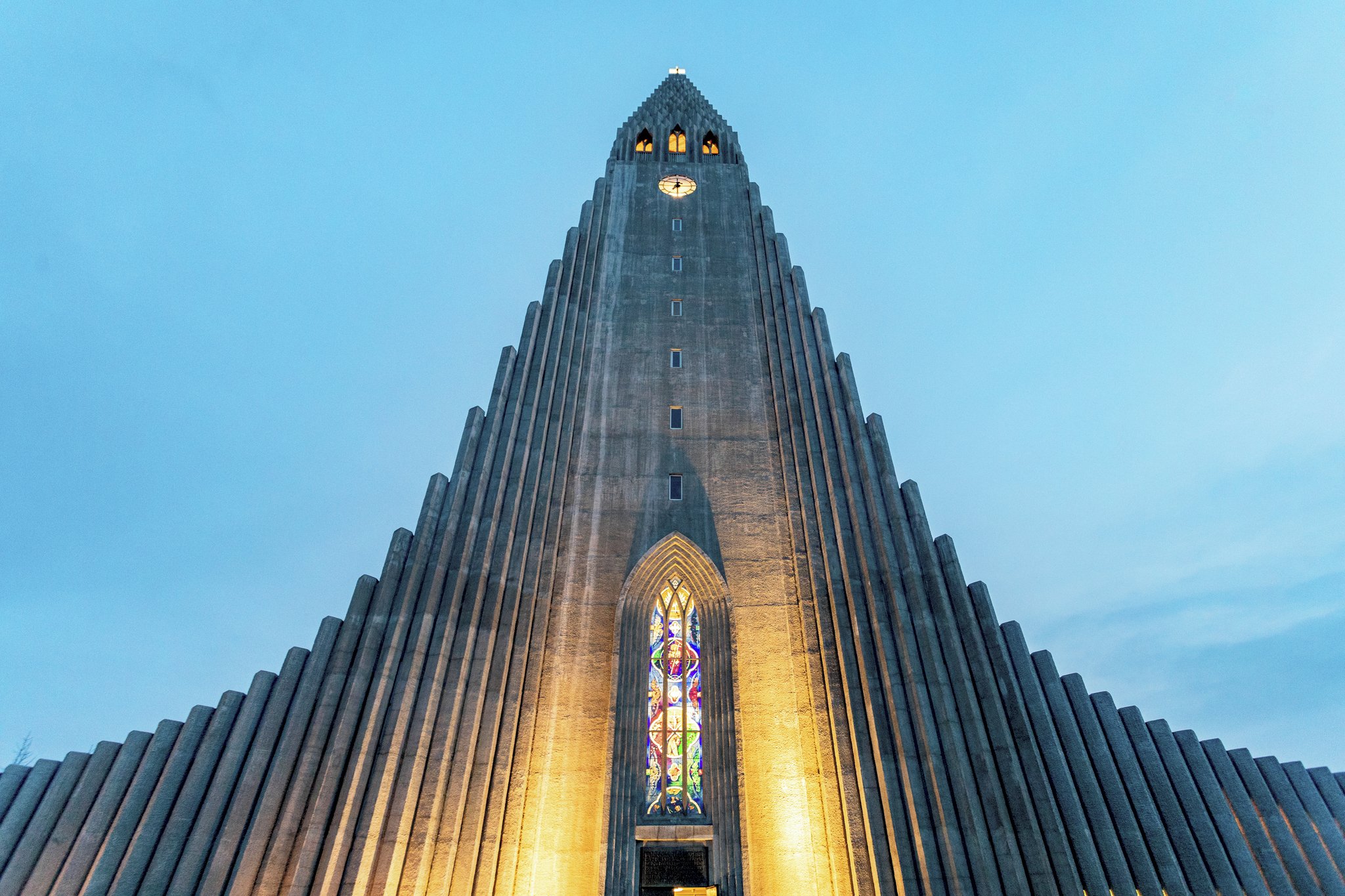 KEF_Hallgrimskirkja_0220_2_RGB-136-DPI-For-Web.jpg