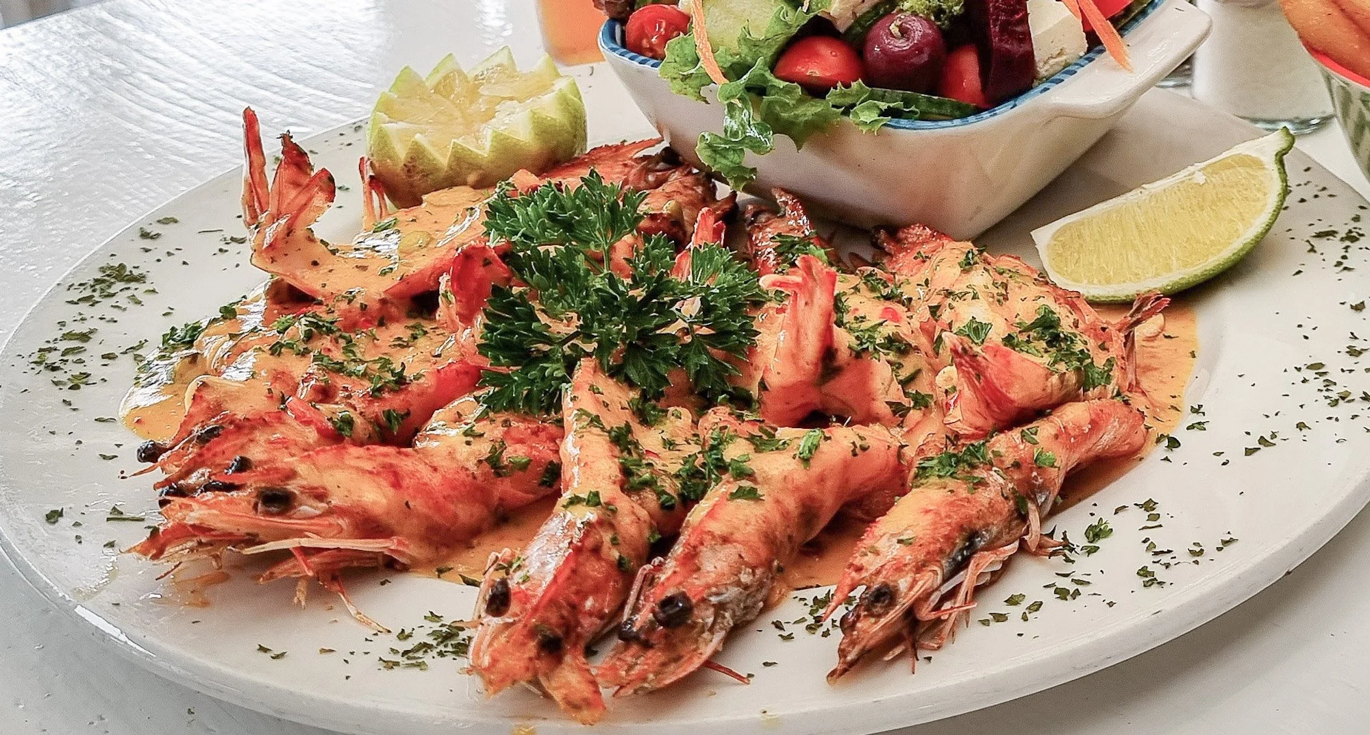Gerecht met garnalen in restaurant van Cape St Francis resort.