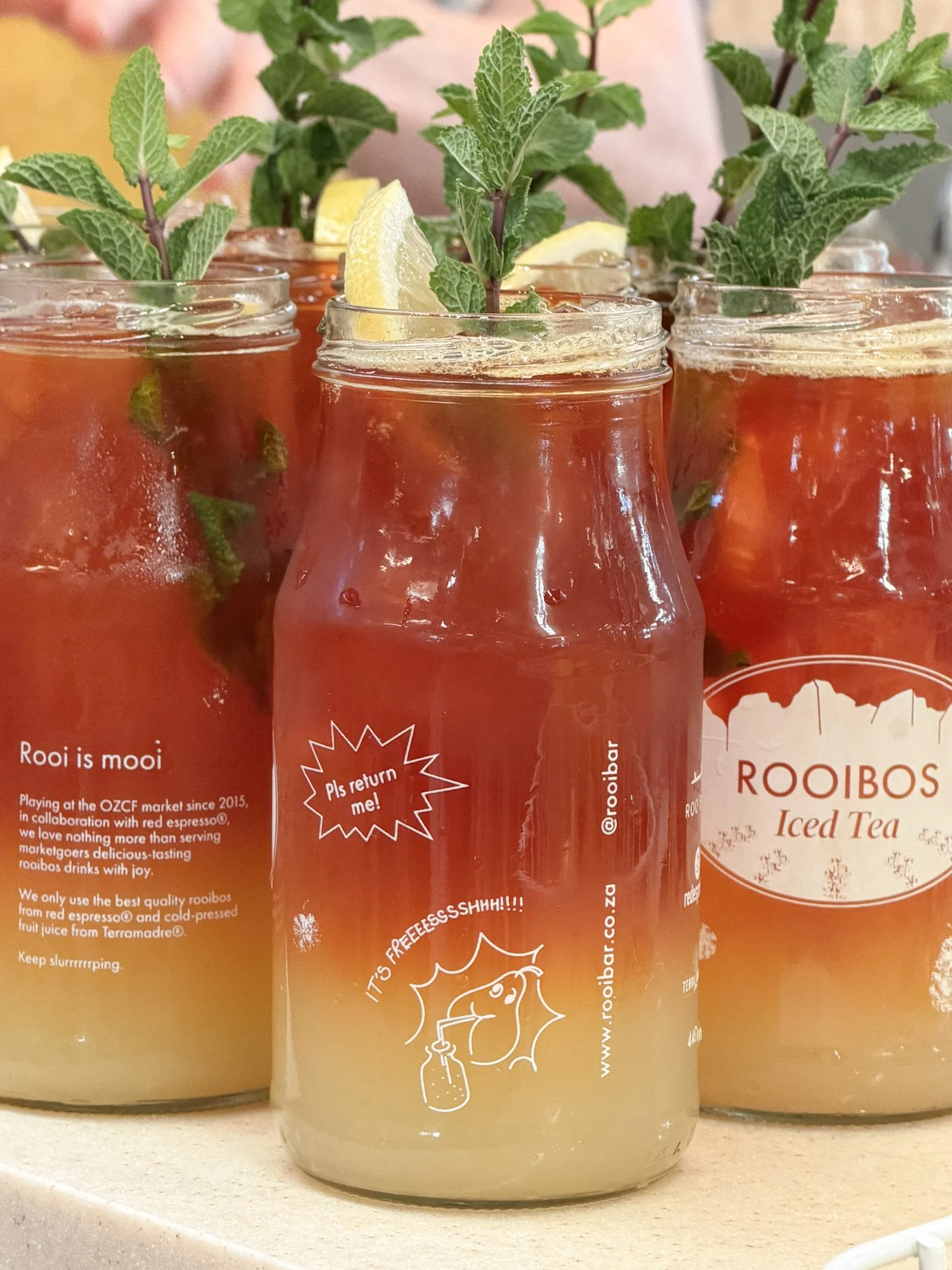 Glazen rooibos in close-up in Zuid-Af