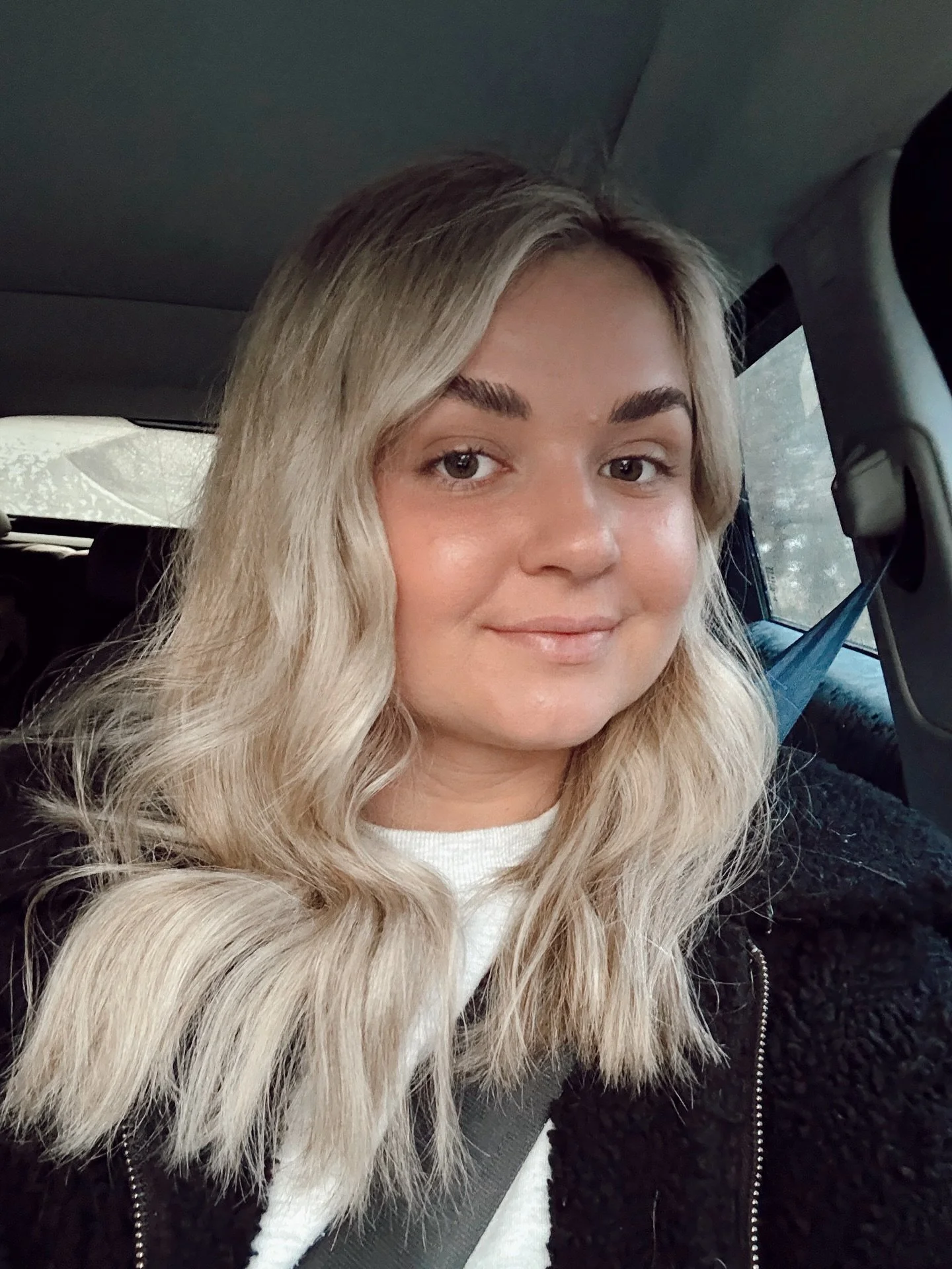 ✨Meet Mikaela✨
We are so happy to welcome Mikaela into the salon!

She&rsquo;s been in the hair industry for 12 years and loves nothing more than making people feel beautiful✨

When she&rsquo;s not in the salon you&rsquo;ll find her being mum to Will