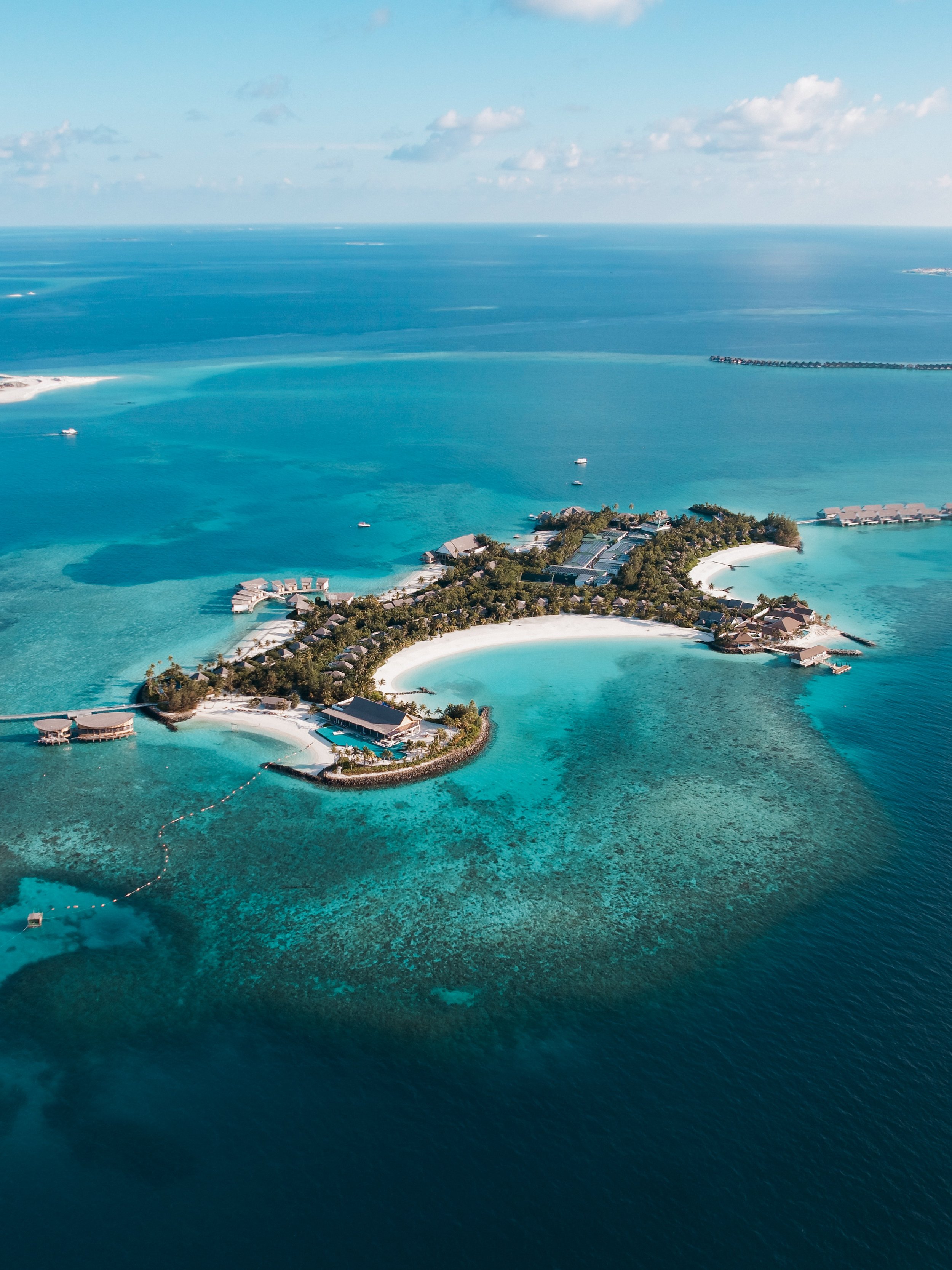 Travel content creation for premium hotel marketing campaigns
