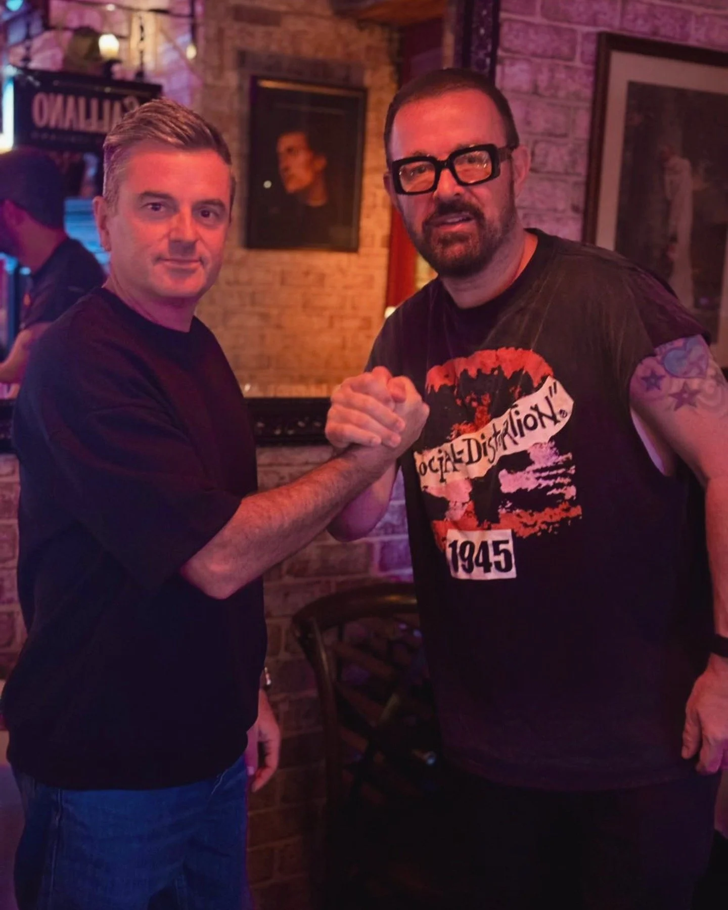 PER✈️ MEL✈️BNE&hellip; and just like that, the Aussie adventure is officially underway!🇦🇺

Three cities, a whole lot of noise and 72 hours of energy that could light up the Outback 🐨

#judgewontbudge #aussietravels #TourTime #australia #weekendmoo