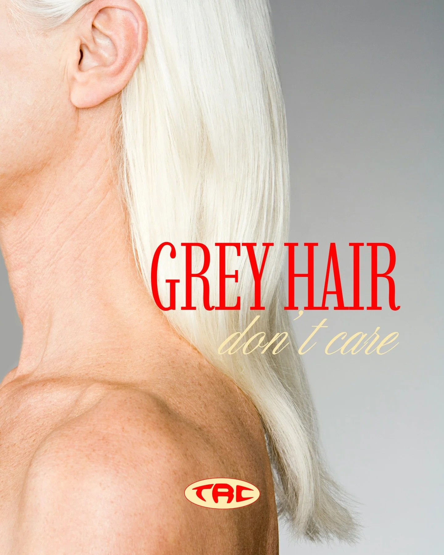 Les cheveux gris ne sont pas qu&rsquo;un ph&eacute;nom&egrave;ne biologique.
Ils racontent le temps, l&rsquo;exp&eacute;rience, la travers&eacute;e.

Oui, la m&eacute;lanine diminue.
Oui, le stress oxydatif joue un r&ocirc;le.

Mais au-del&agrave; de