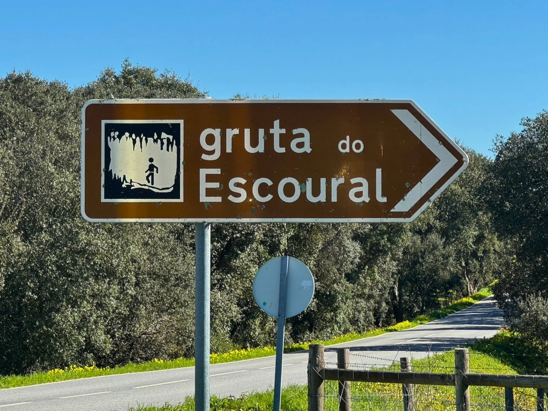 Gruta Évora - Edited.jpg