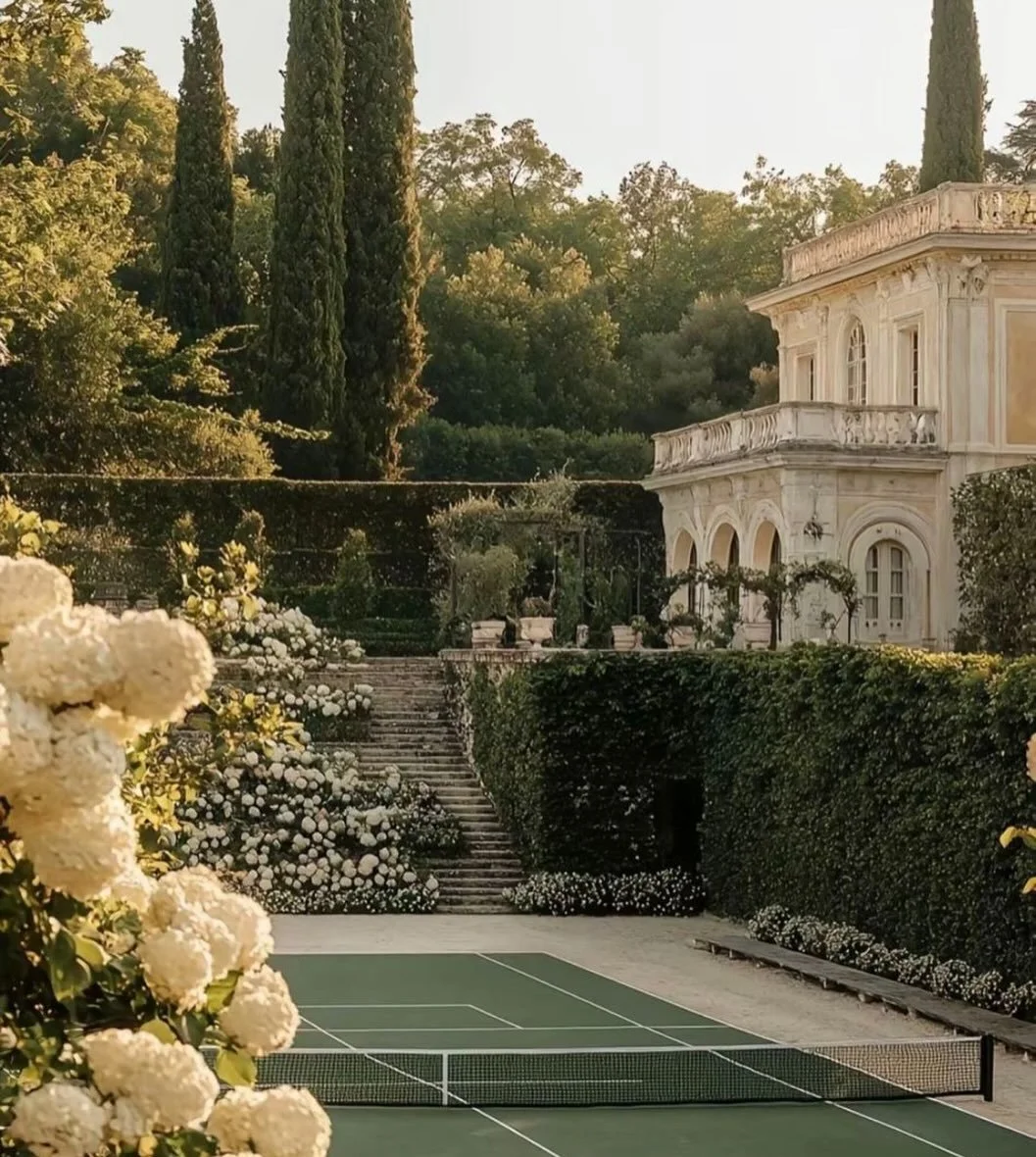 A personal assistant who manages every detail behind the scenes. ✨ 

#AYRConcierge
#PersonalAssistant
#PrivateAssistance
#ExecutiveSupport
#EffortlessLiving