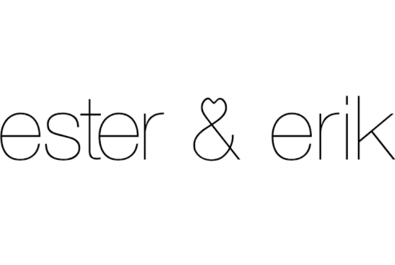 Handmade in Denmark, Ester & Erik candles are known for their clean burn and refined colour palette. Elegant and understated, they bring a quiet atmosphere to any space.