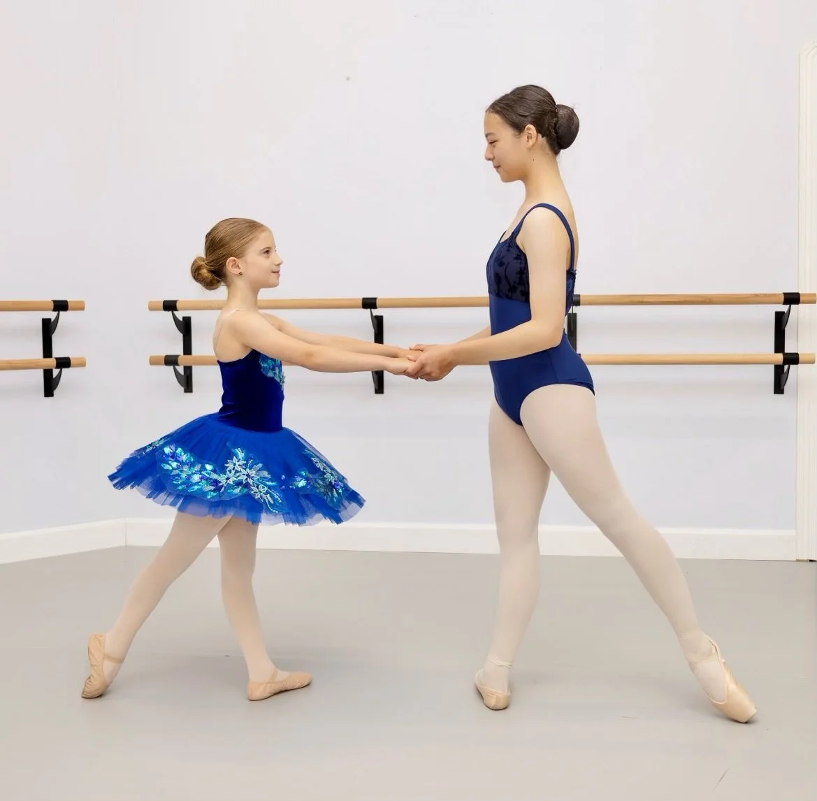 We love our blended classes because they remind us that dance is about so much more than steps. 👣

The younger students gain confidence and inspiration, while the older students develop empathy, leadership, and a deeper sense of responsibility. 🙌🏻