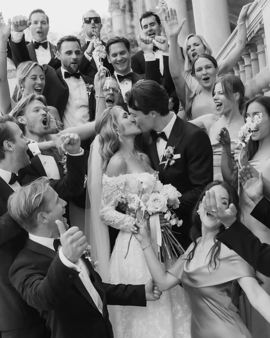 When the whole crew understood the assignment. 🤩😎

#bridalpartygoals #miamiweddings #miamiweddingplanner #lebanonweddings #bestvibesonly