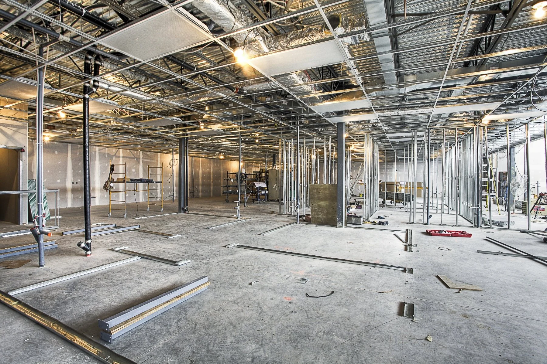 What to Expect During Professional Commercial Renovation and Build-Out Projects