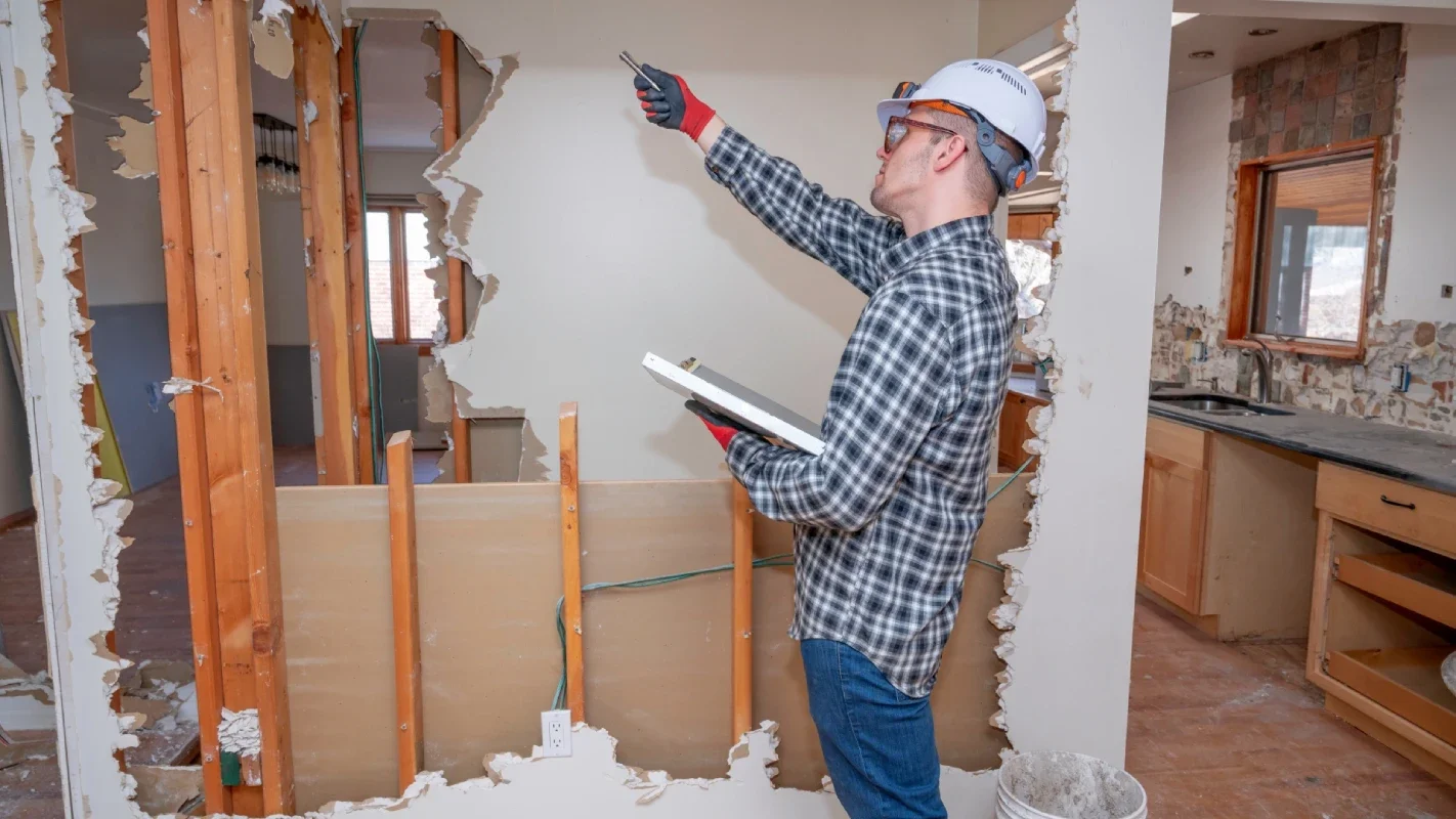 How renovation projects are managed (1).webp