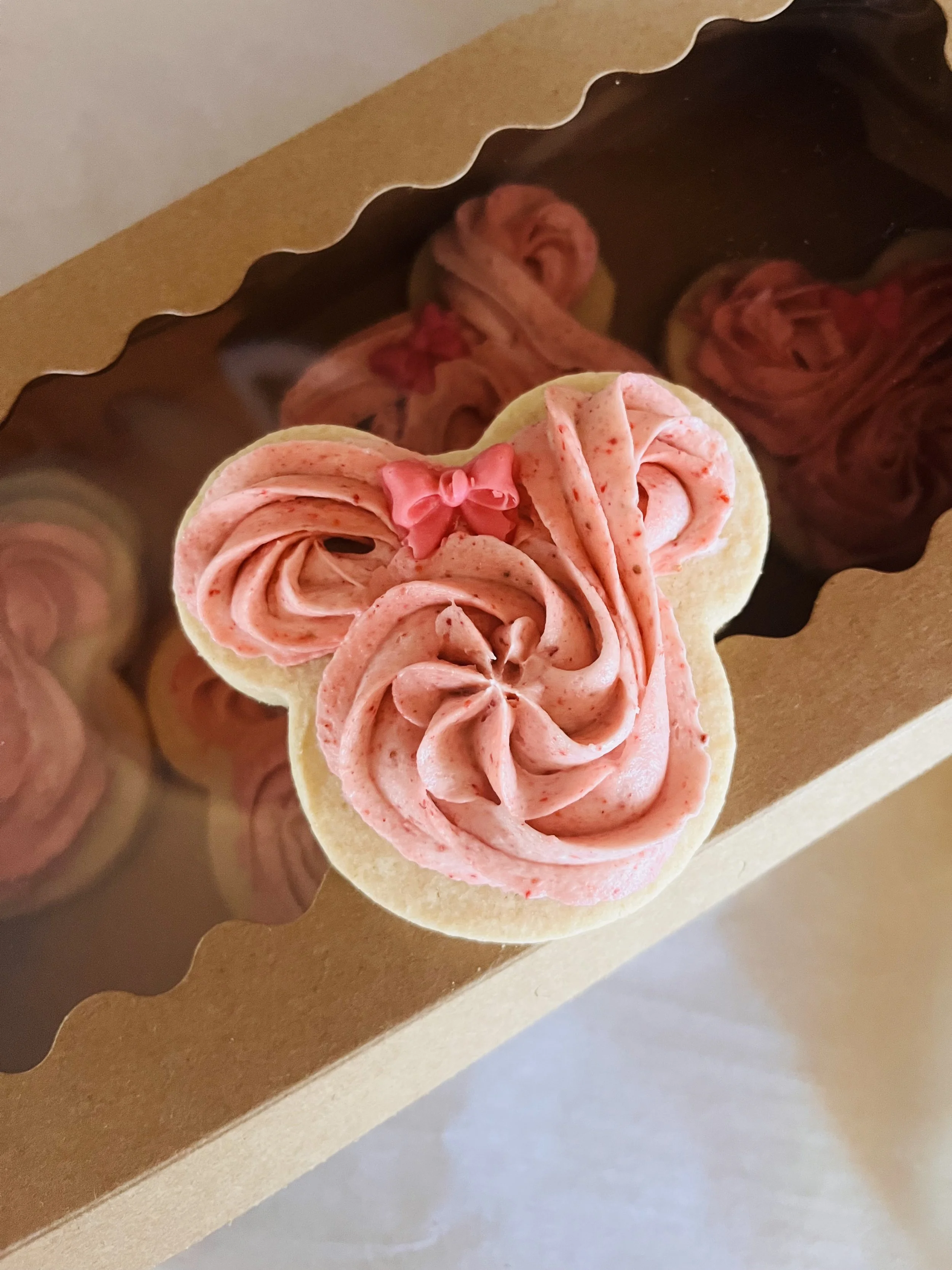 SugarCookieStrawberryFrosting.jpeg