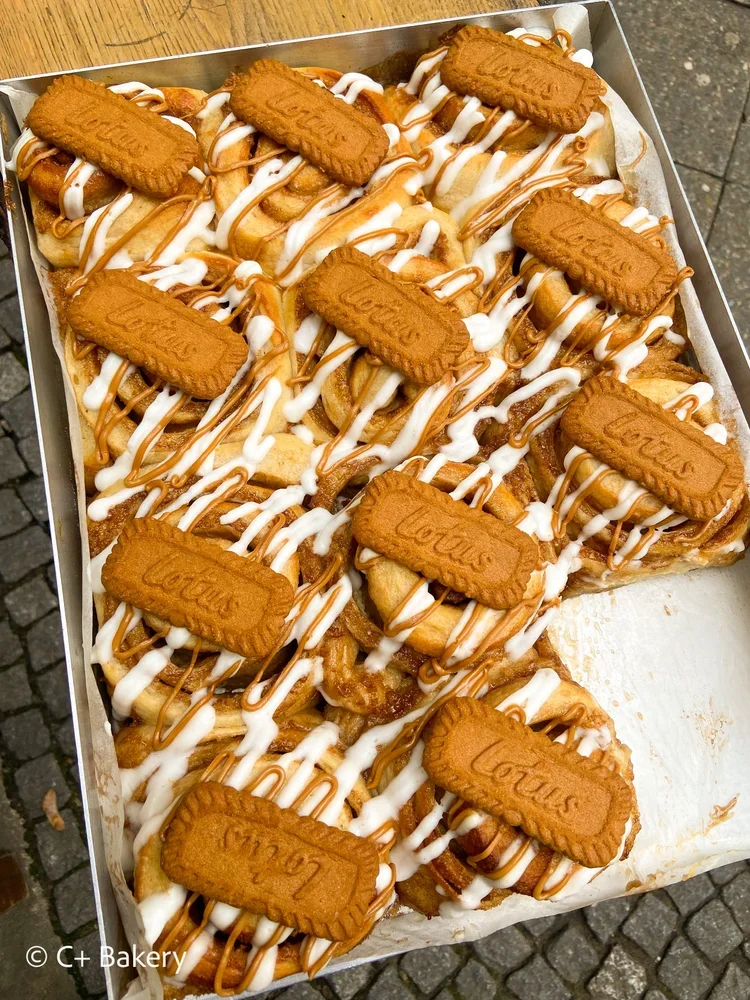biscoff buns catering .webp