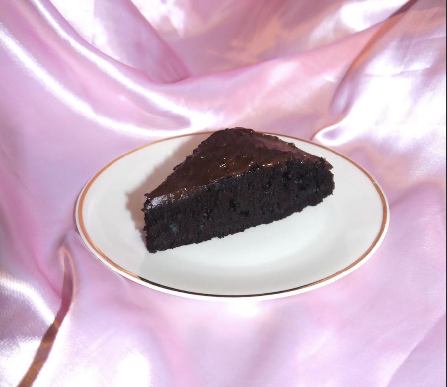 chocolate fudge cake .png