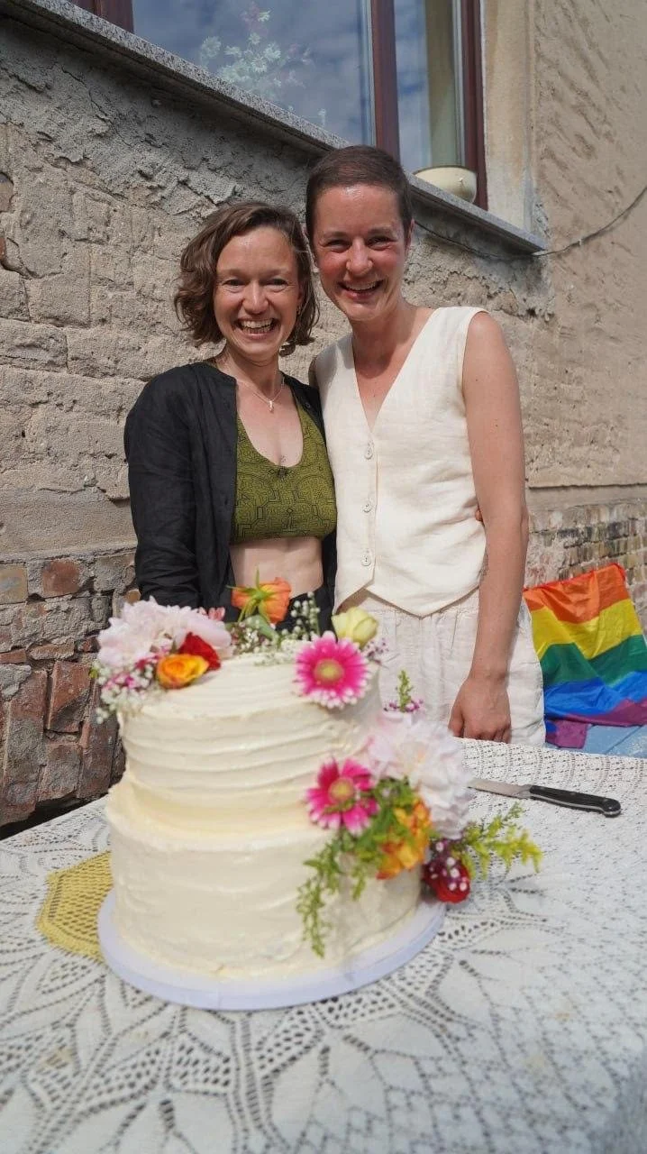 wedding cake .jpg