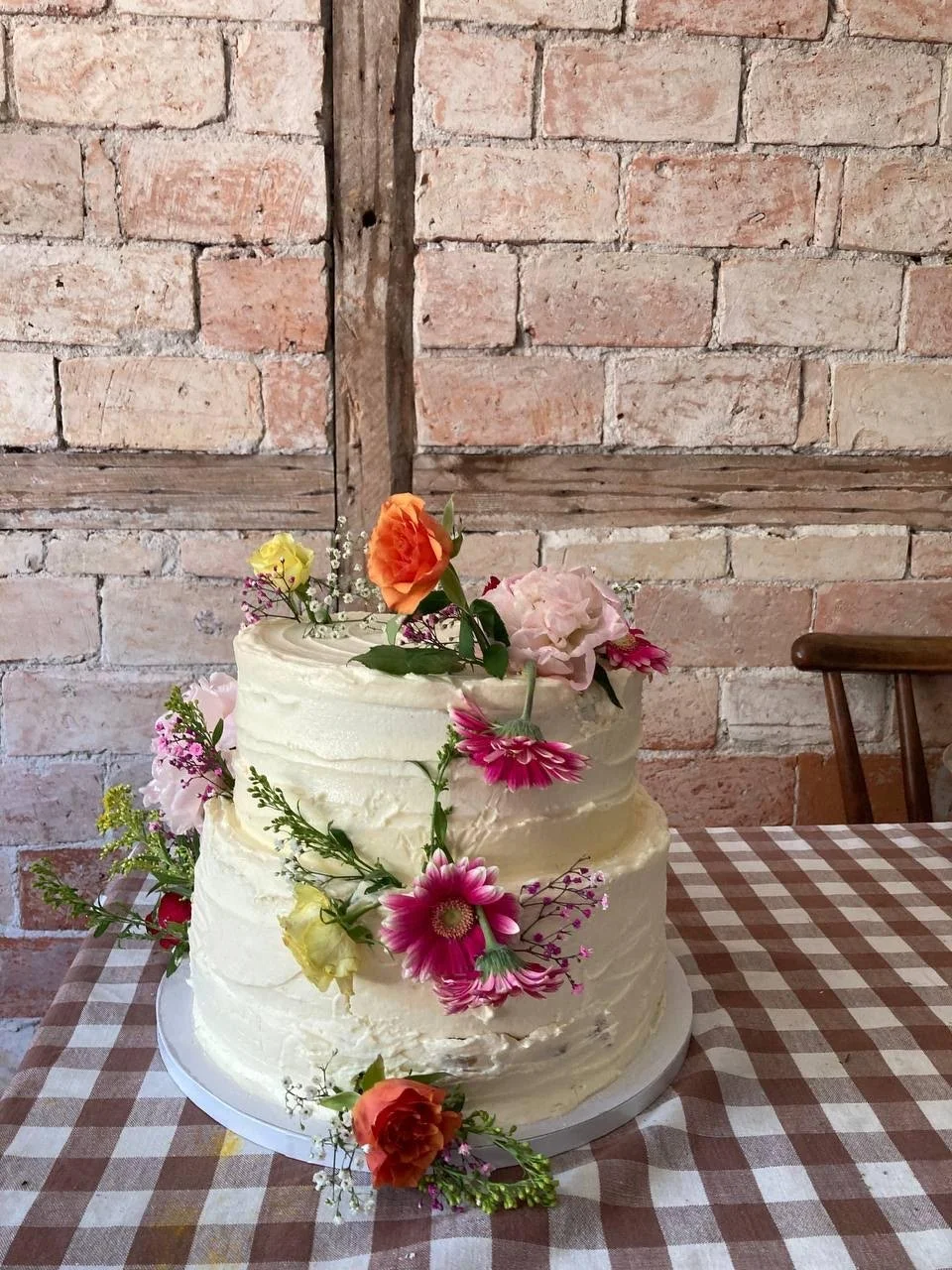 Farmhouse Weddings? They can be queer and in Berlin!