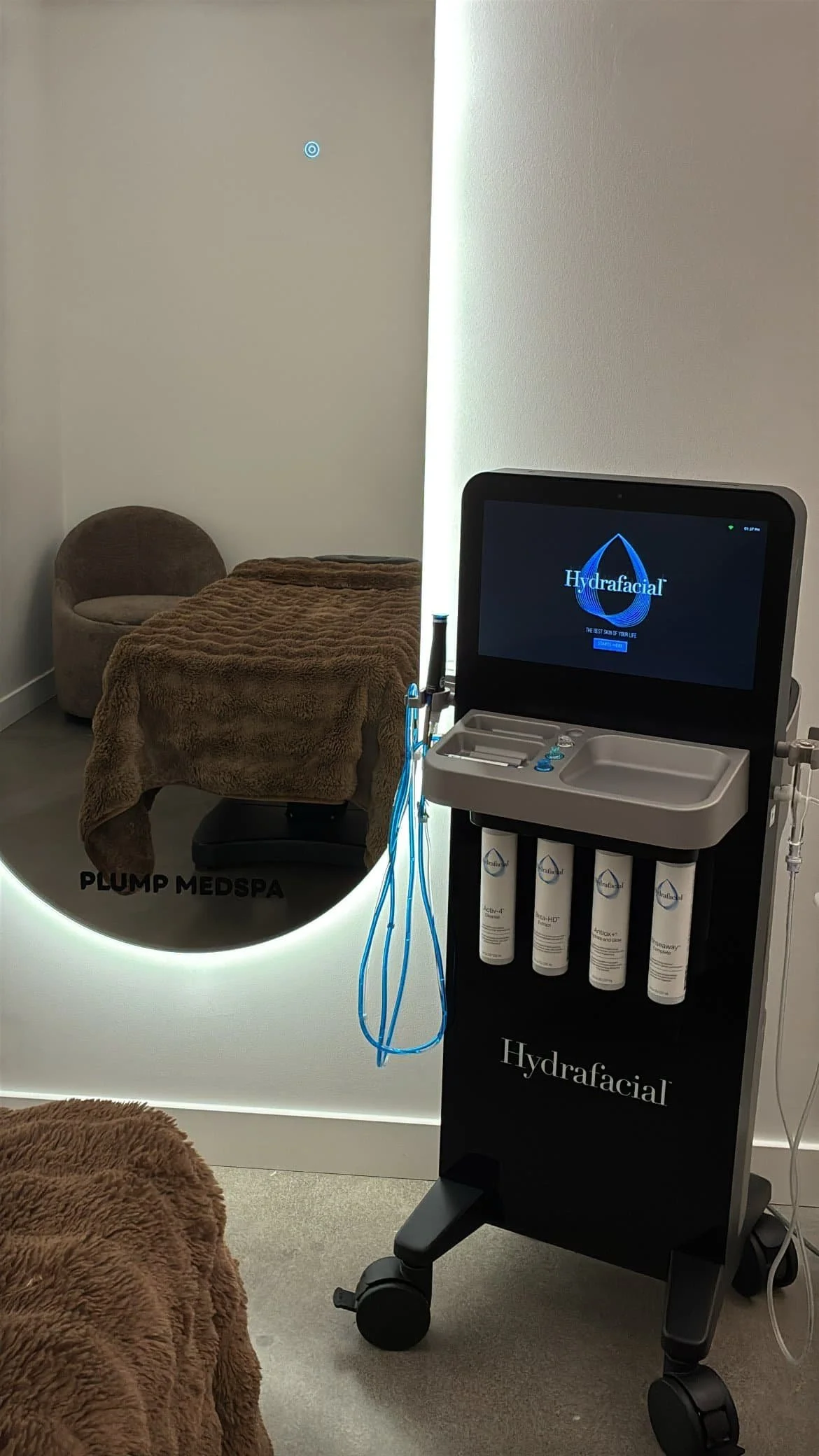 Hydrafacial in Beaverton, OR Medical-grade hydration. Instant glow. Zero downtime.
