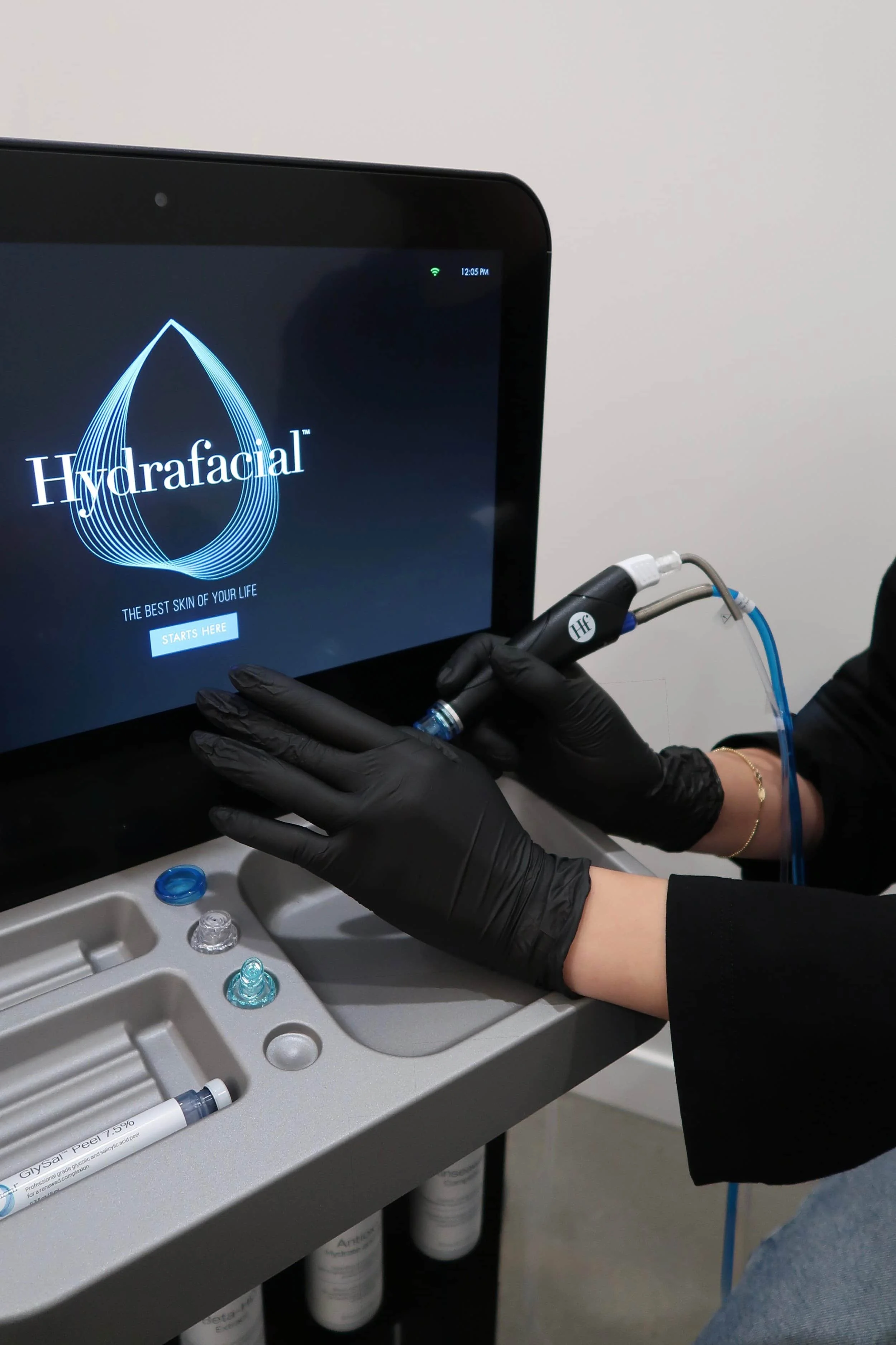 Hydrafacial in Beaverton, OR Medical-grade hydration. Instant glow. Zero downtime.