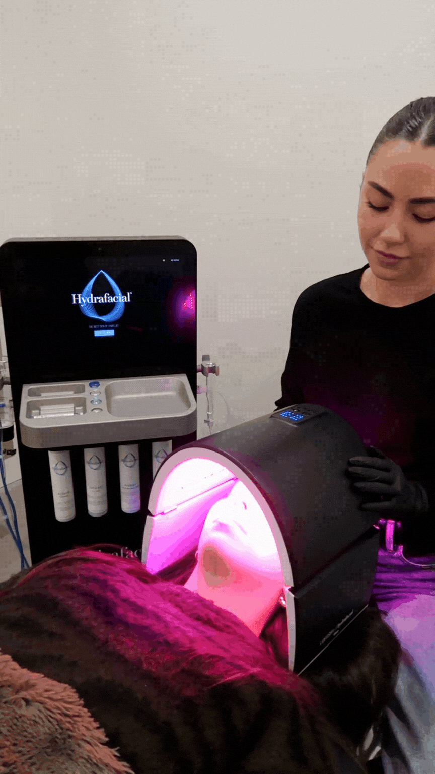 Hydrafacial in Beaverton, OR Medical-grade hydration. Instant glow. Zero downtime.