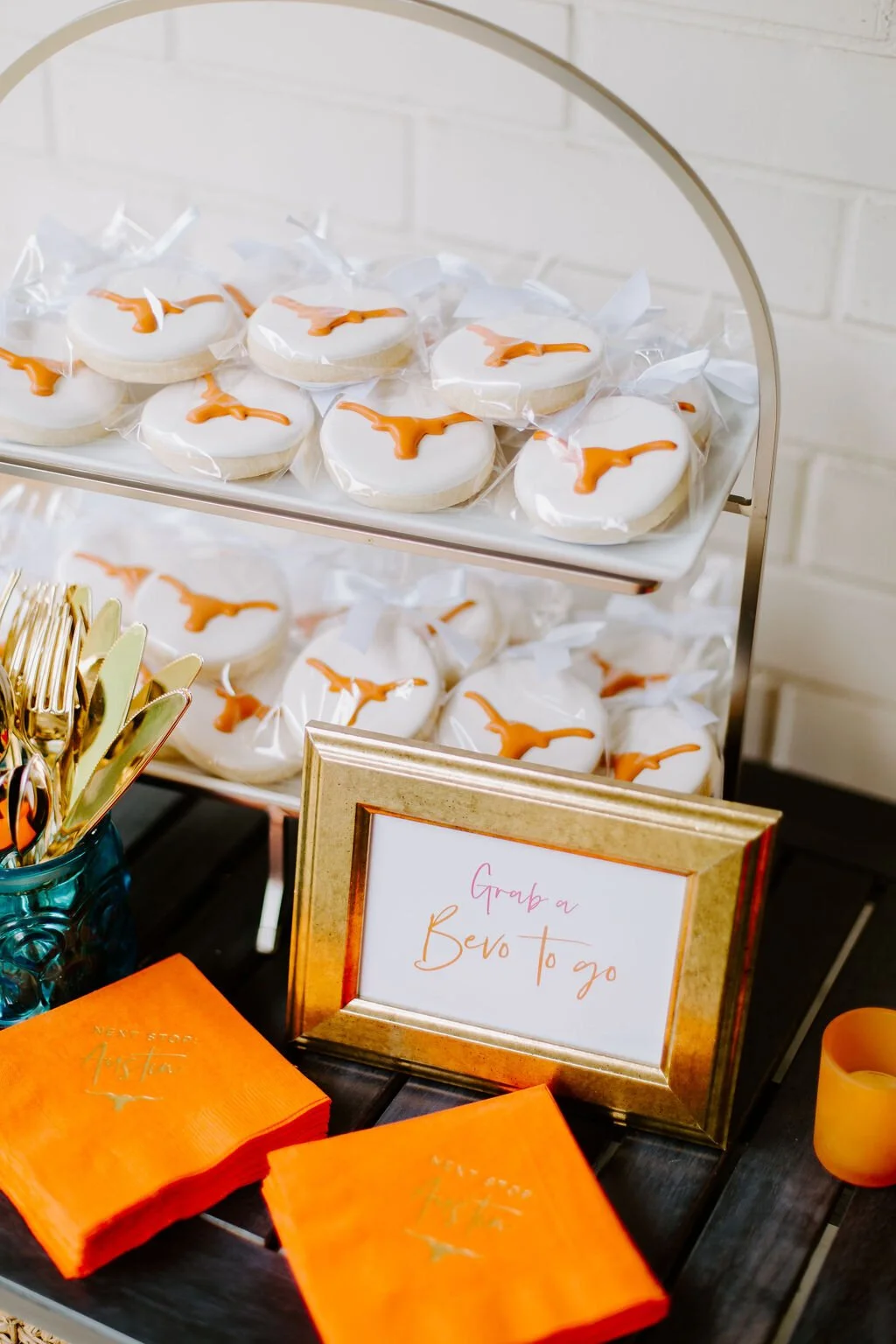 BohoGraduationTeaCookiesAndNapkins-StampedPaperCo.jpg