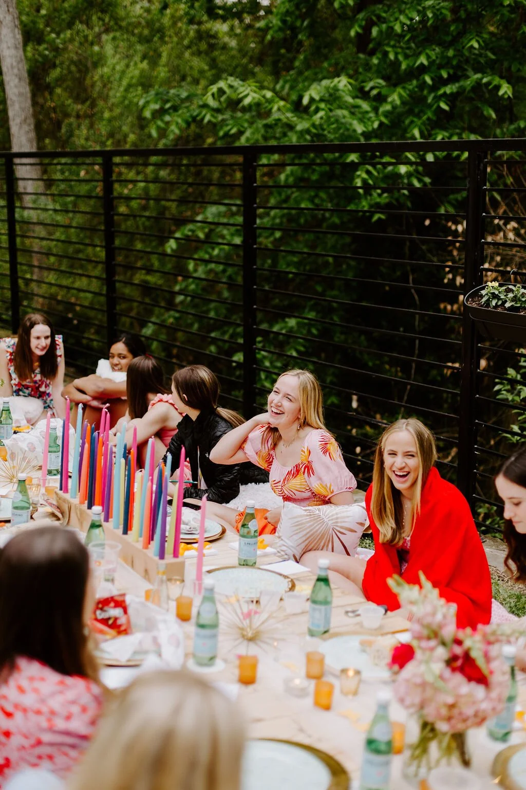 BohoGraduationTea-FriendsLaughing-StampedPaperCo.jpg