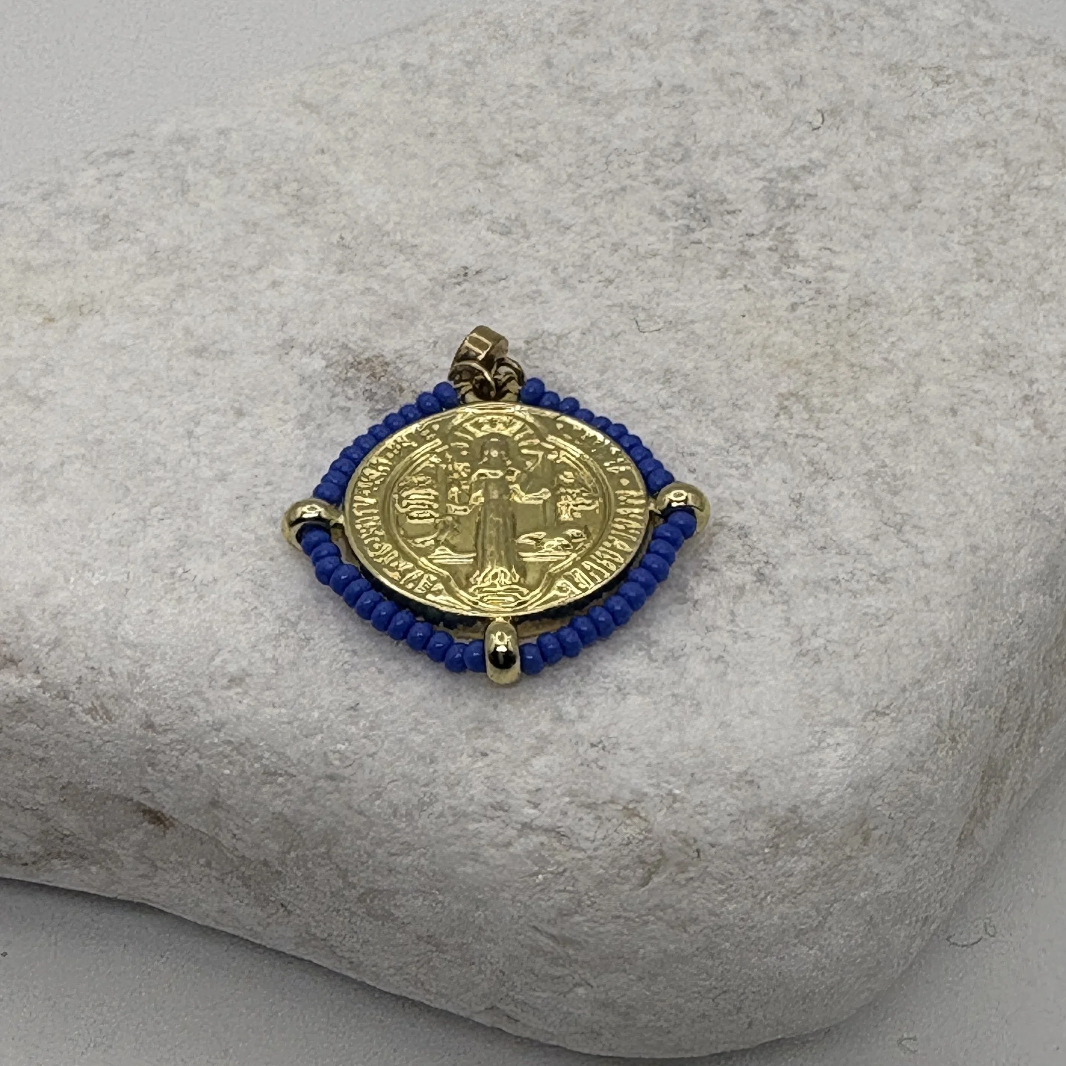 Round 18K gold plated Benedict Charm with pale blue