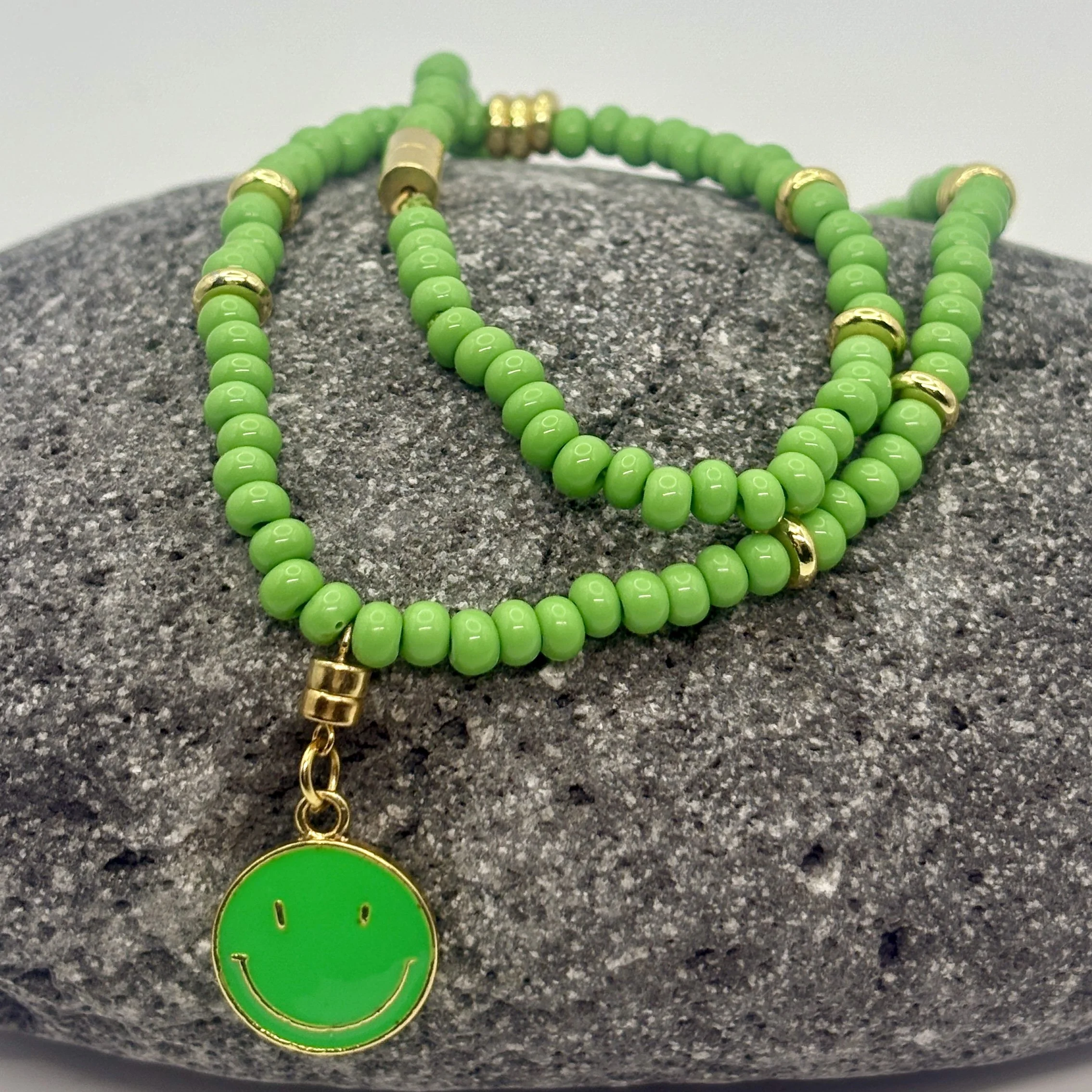Bud green and gold necklace