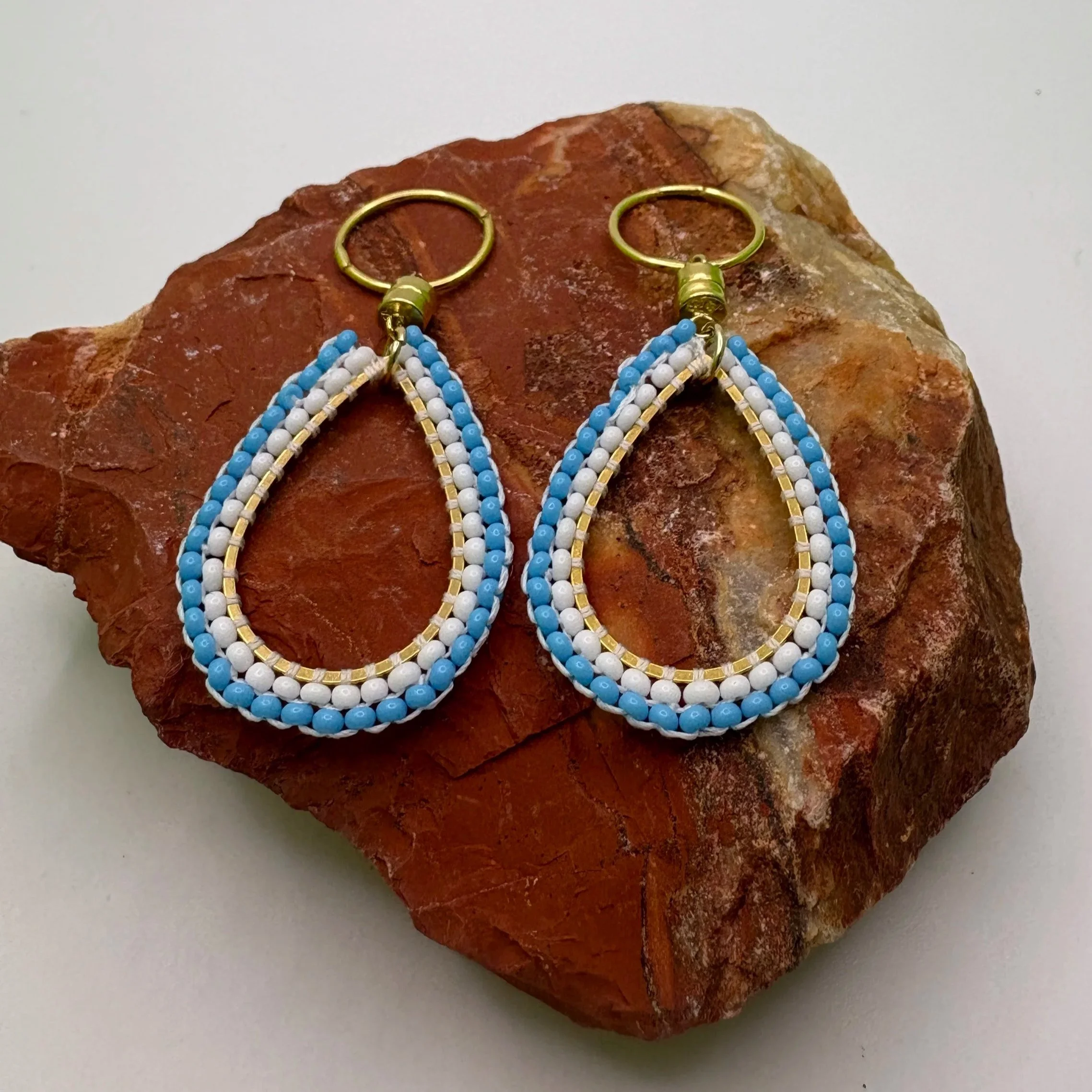 Teardrop aqua and white