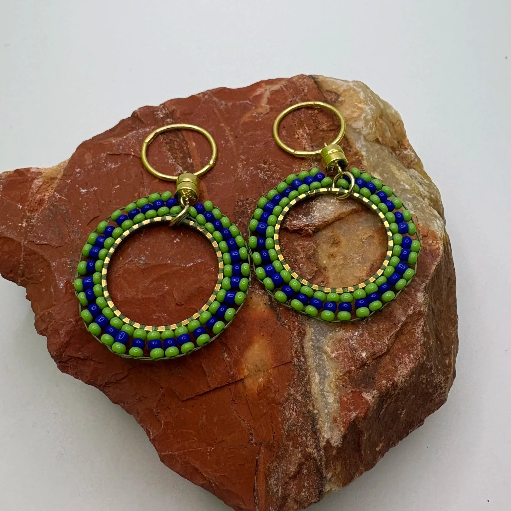 Small circle layered blue and green beads