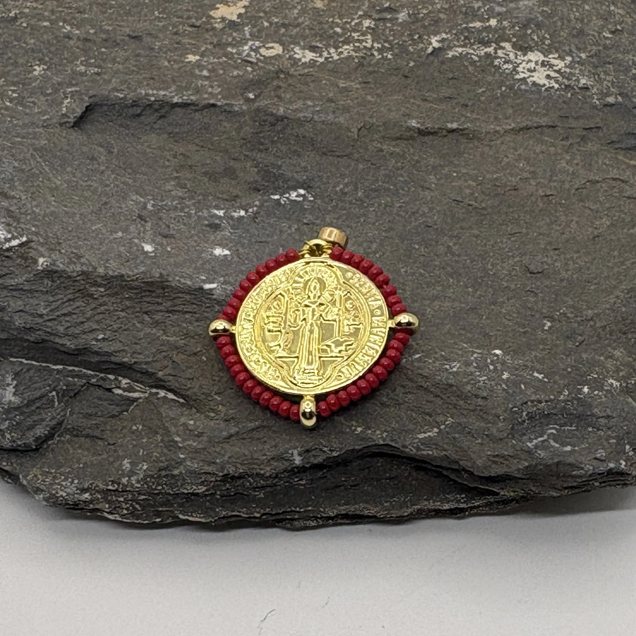 Round 18K gold plated Benedict Charm with dark red