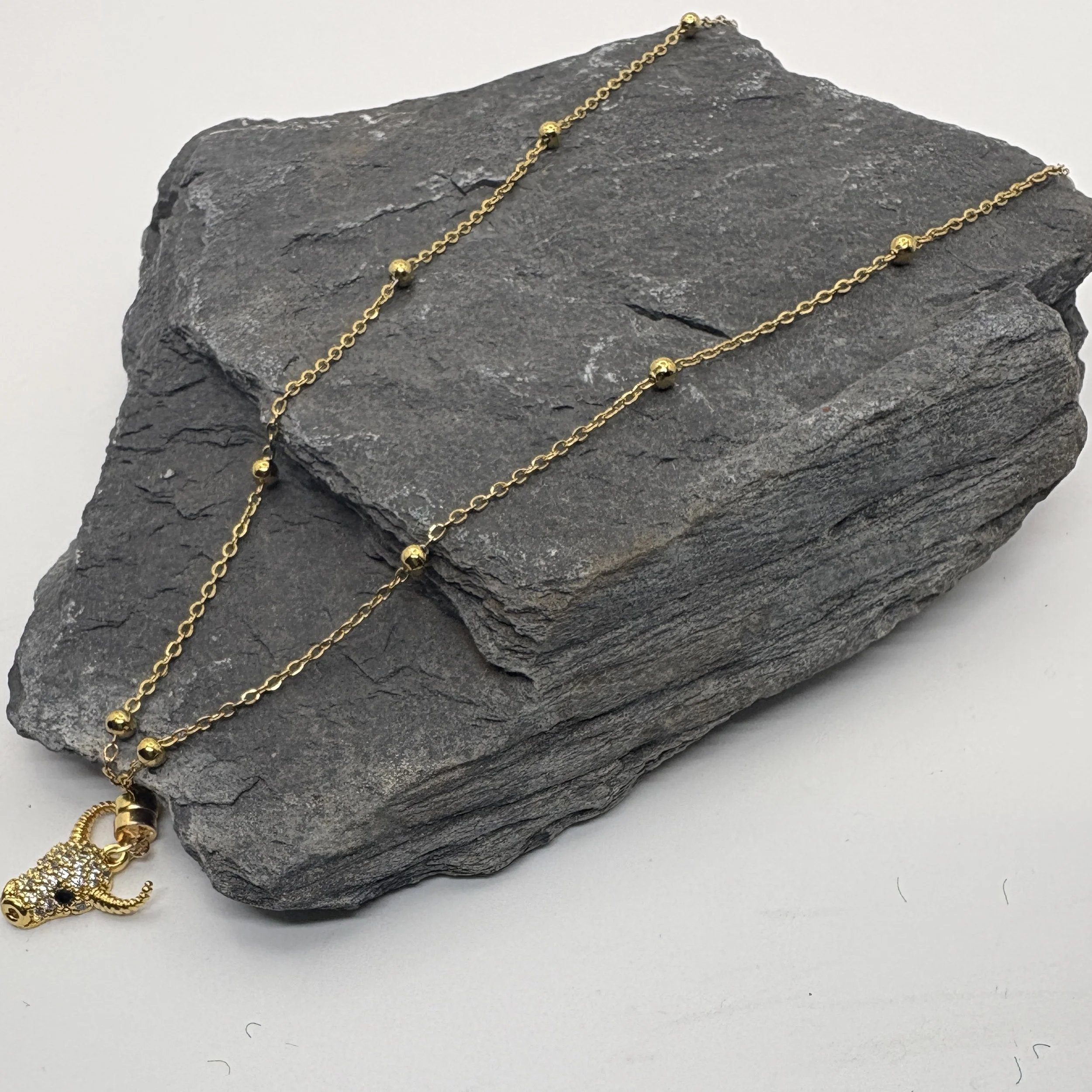 Gold ball necklace