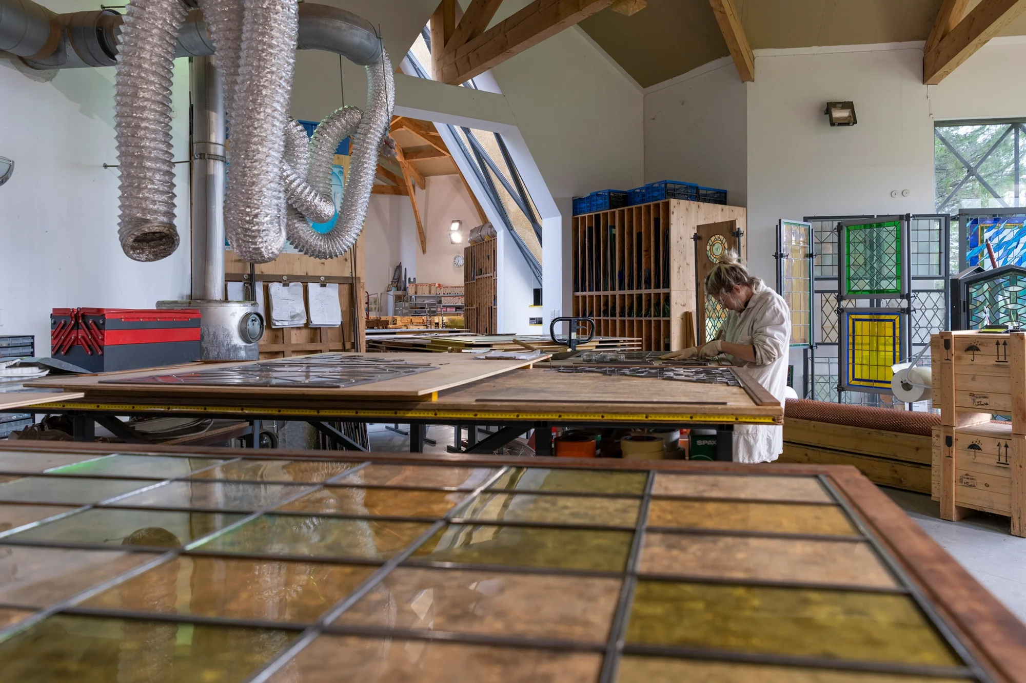 Photographe patrimoine reportage suivi de chantier restauration, atelier vitraux 