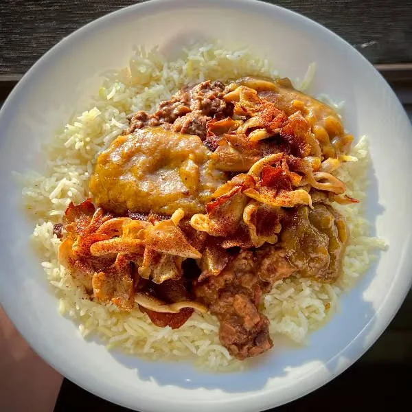 Golden Oyster Mushroom Curry with Daal