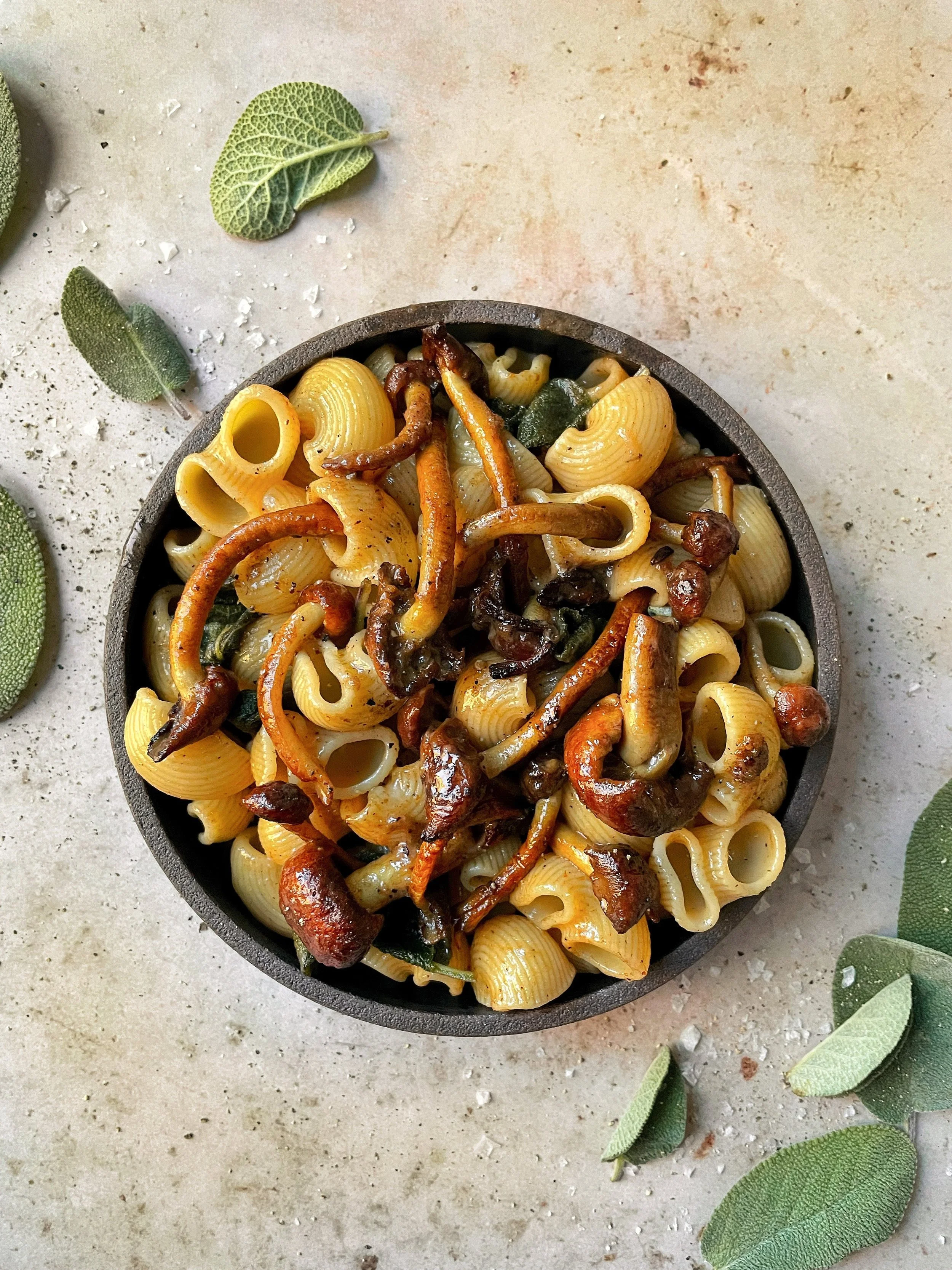 Crispy Chestnut Mushroom &amp; Butter Sage Pasta 
