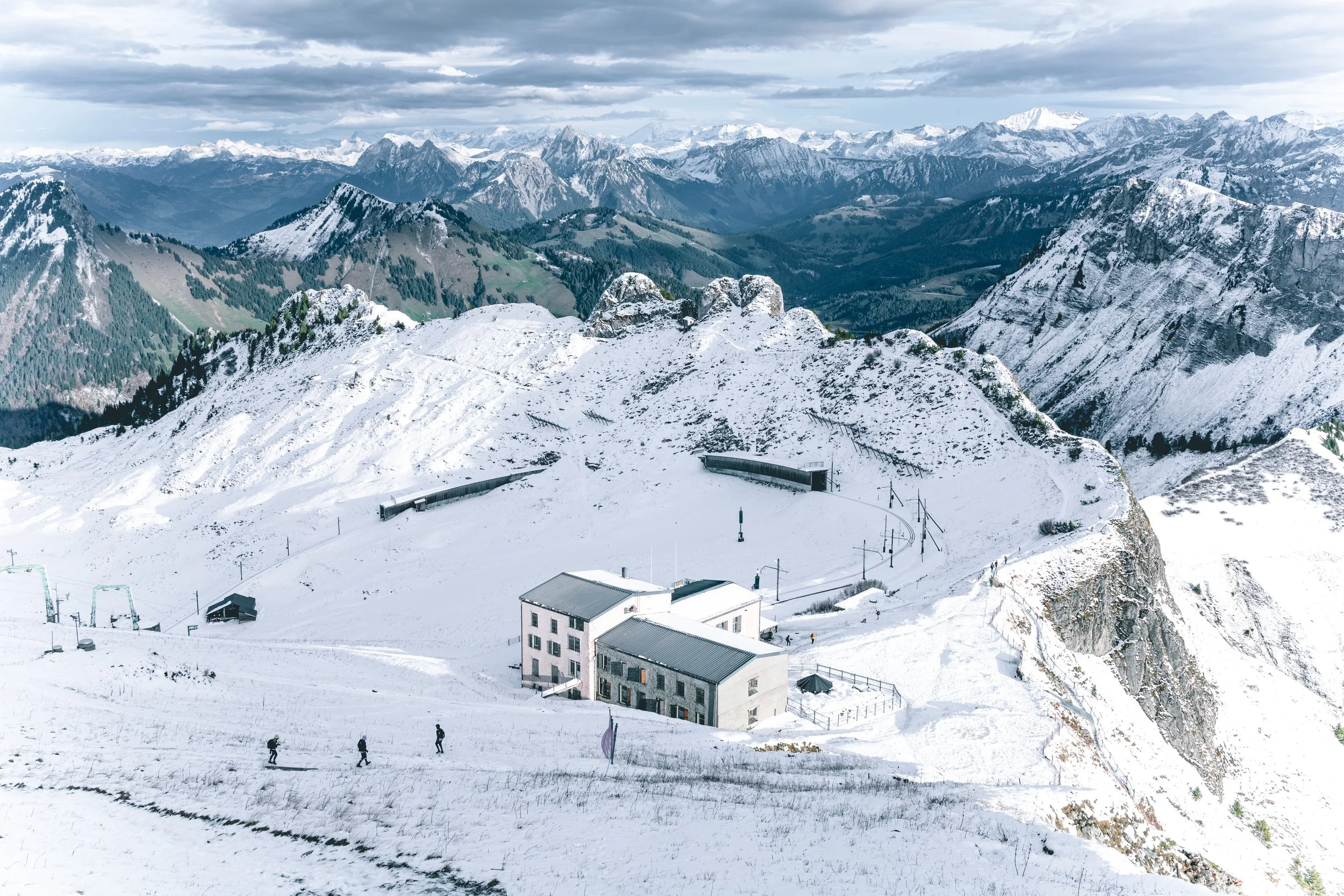 Winter Scenes Rochers de Naye-1.jpg
