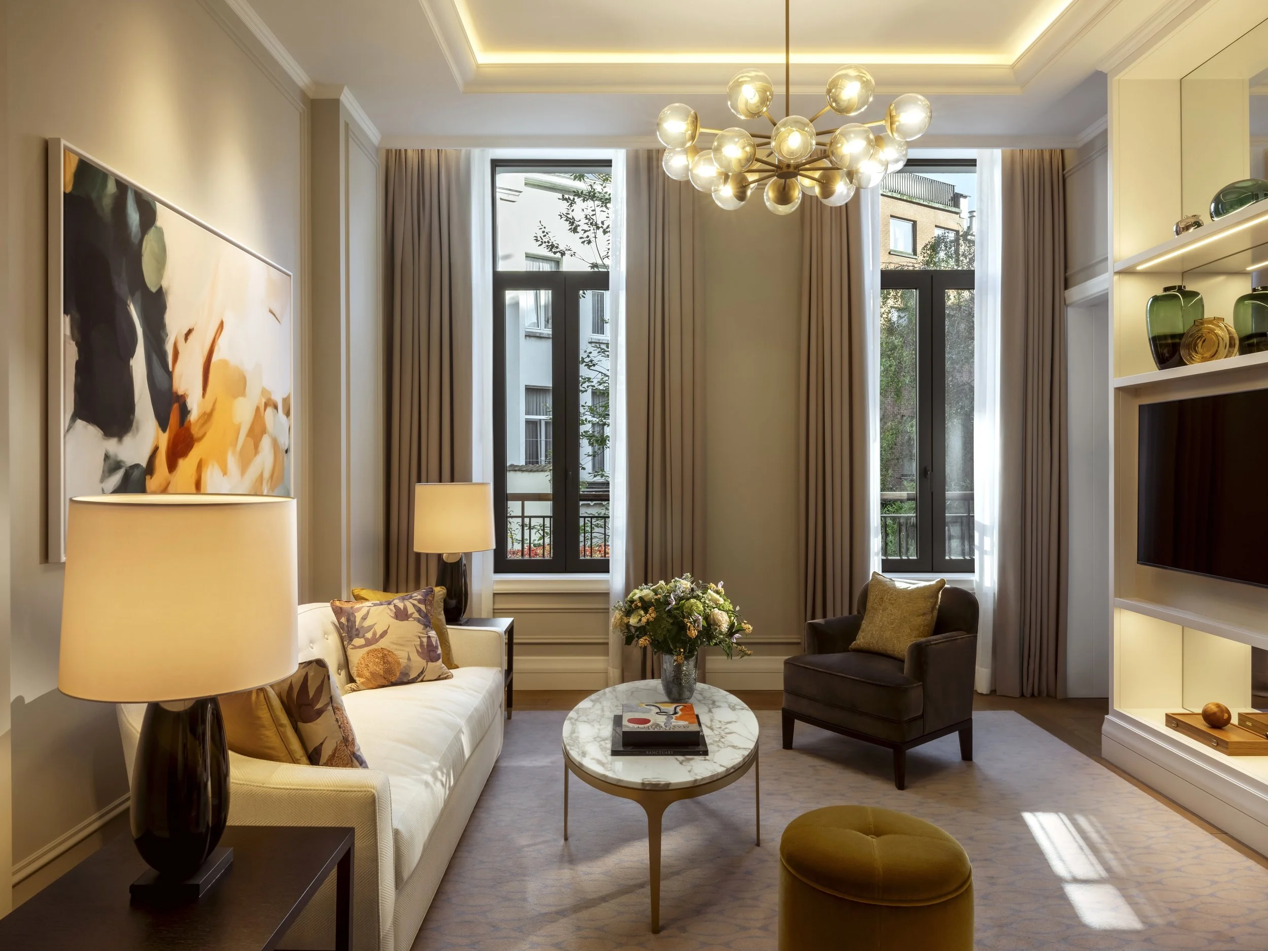 Corinthia_Brussels_SuperiorSuite living.jpg