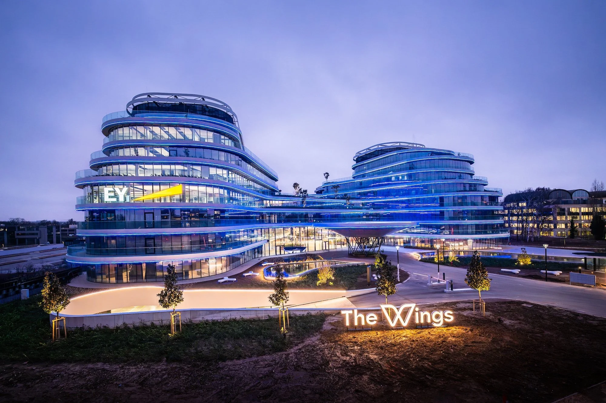 THE-WINGS_BXL_CAPTURE-PHOTOGRAPHY_FULL_20231218_0024.jpg