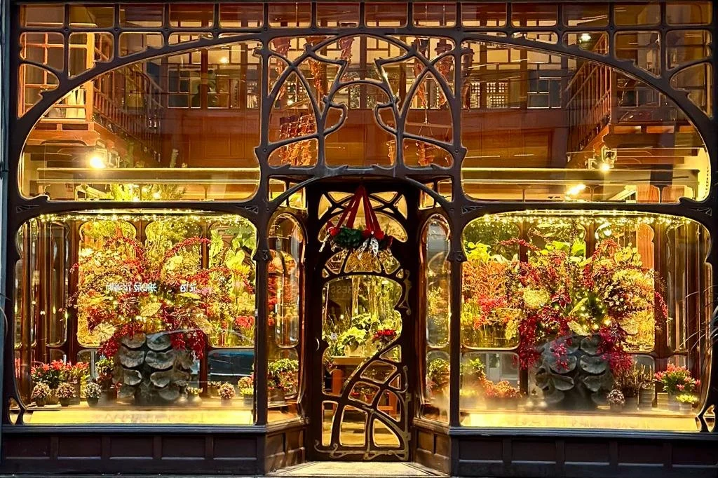 About | Discover Floral Artistry Today — Daniel Ost | House of