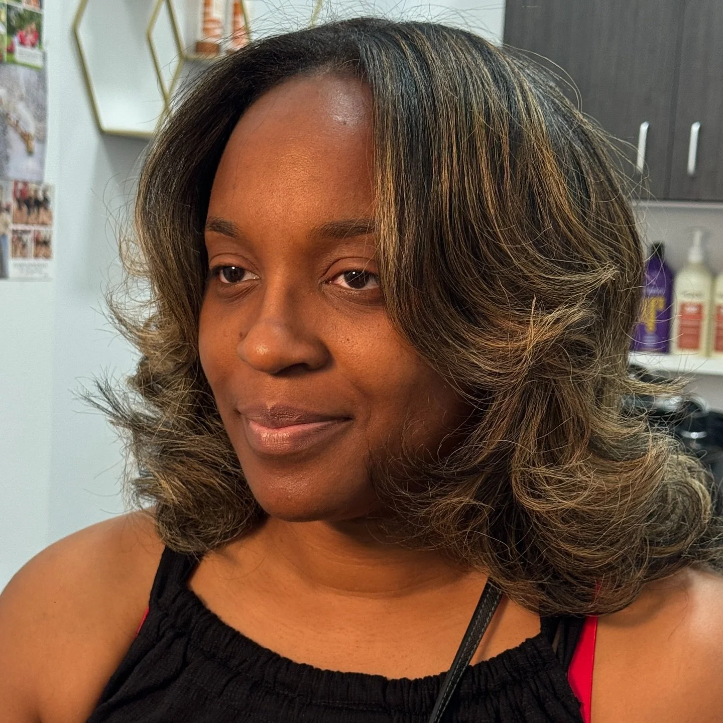 Don&rsquo;t be afraid to go a little lighter ✨ 

Swipe for before &gt;&gt; 

#asimonehair #hairtransformation #haircut #blendedhighlights #livedincolor #gorgeoushair #healthyhair